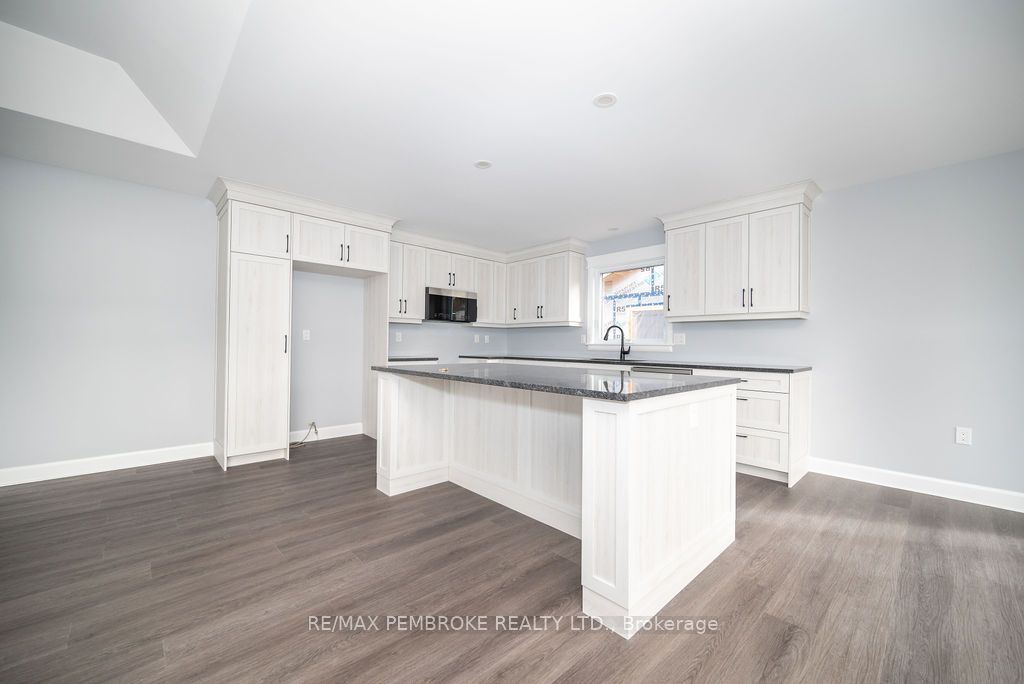 22 Durant Street Property Photo 9
