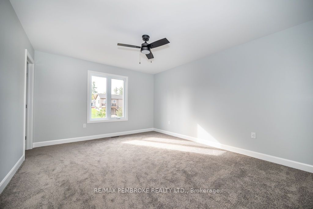 22 Durant Street Property Photo 15