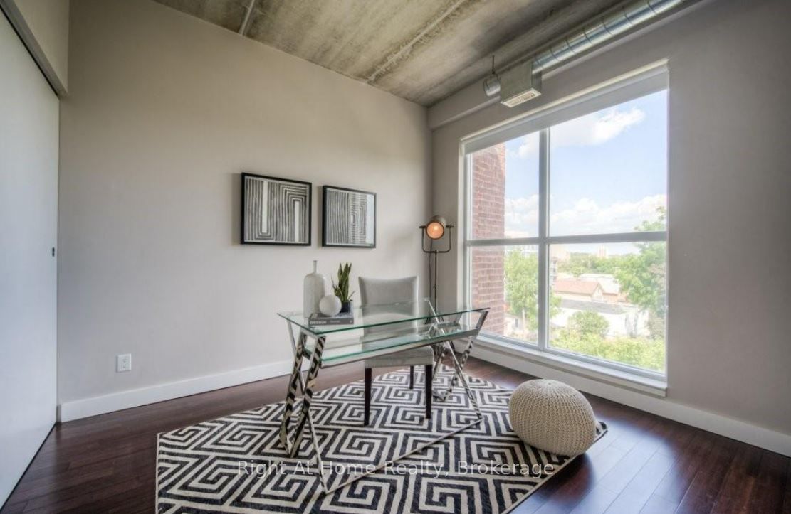 #402 - 36 Regina Street Property Photo 17