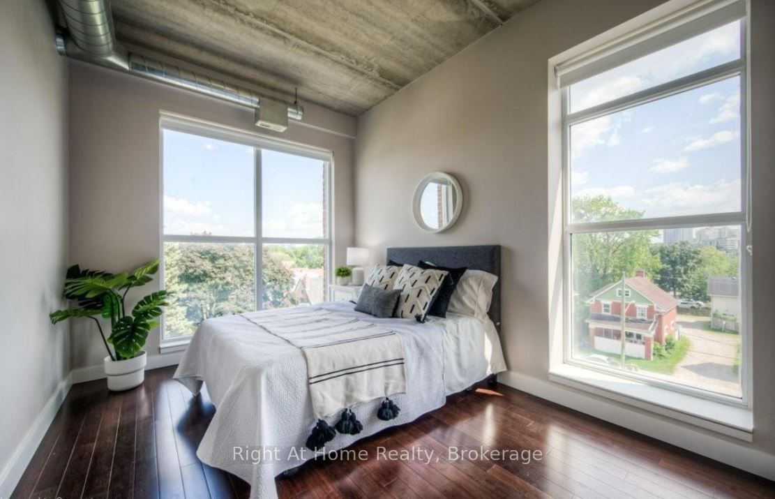 #402 - 36 Regina Street Property Photo 18