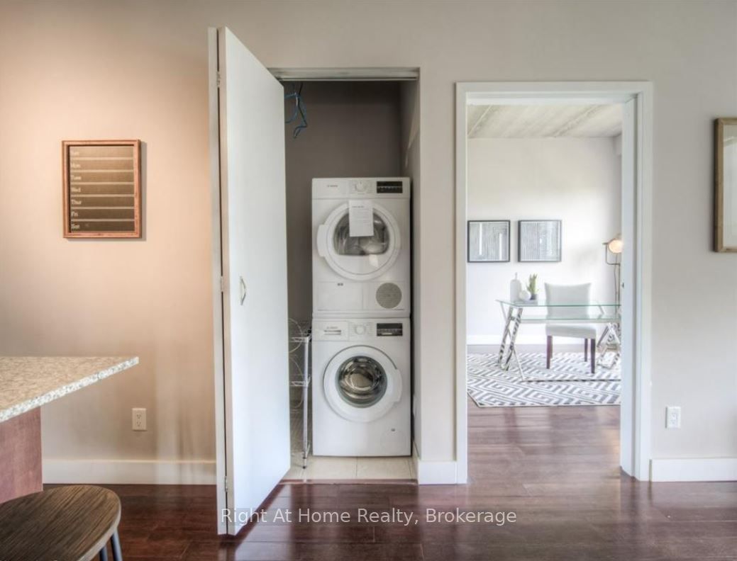 #402 - 36 Regina Street Property Photo 22