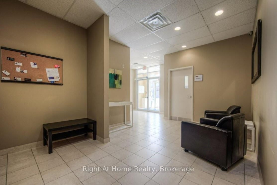 #402 - 36 Regina Street Property Photo 25