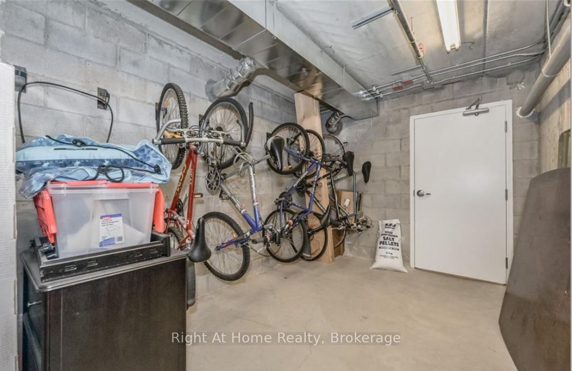 #402 - 36 Regina Street Property Photo 27
