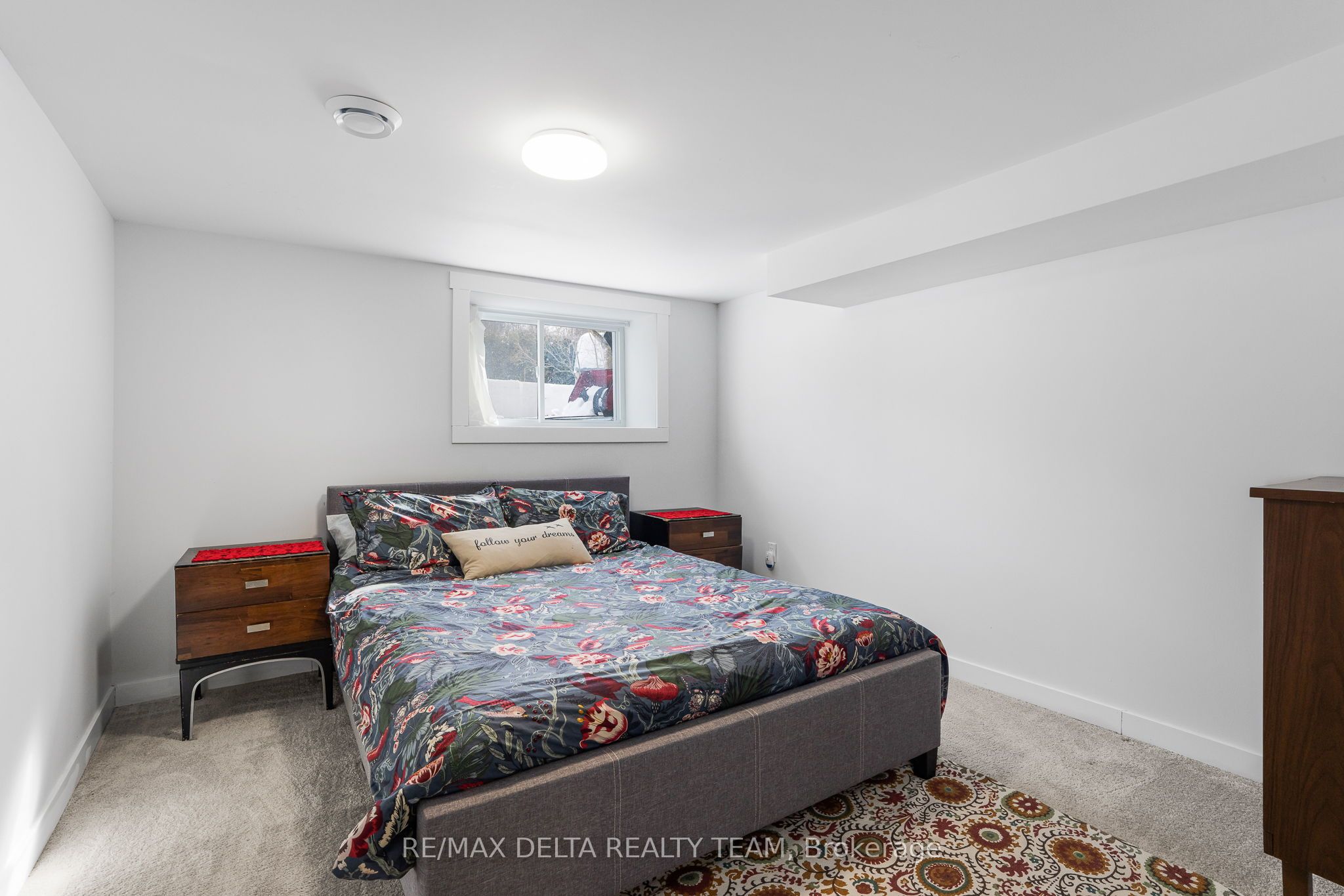 984 Hillmillar Street Property Photo 19