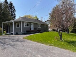 984 Hillmillar Street Property Photo 23