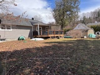 984 Hillmillar Street Property Photo 25