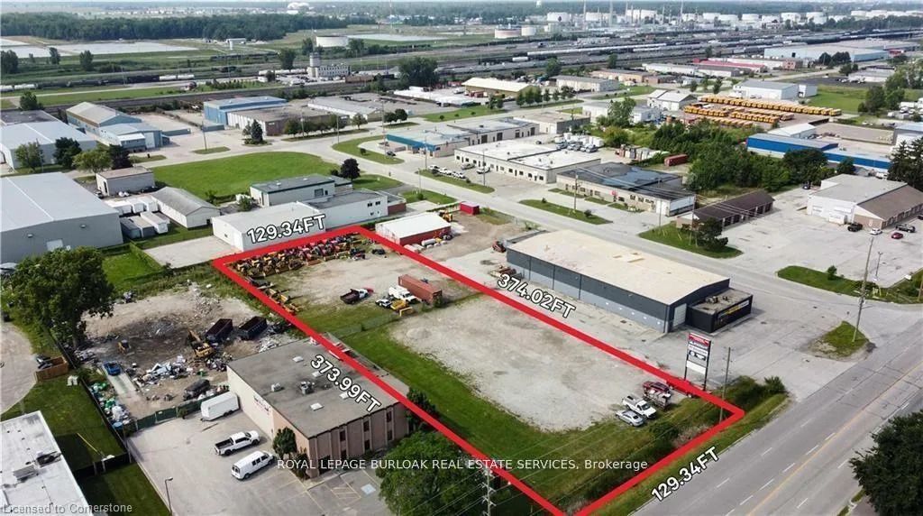 1407 Confederation Street Property Photo 4
