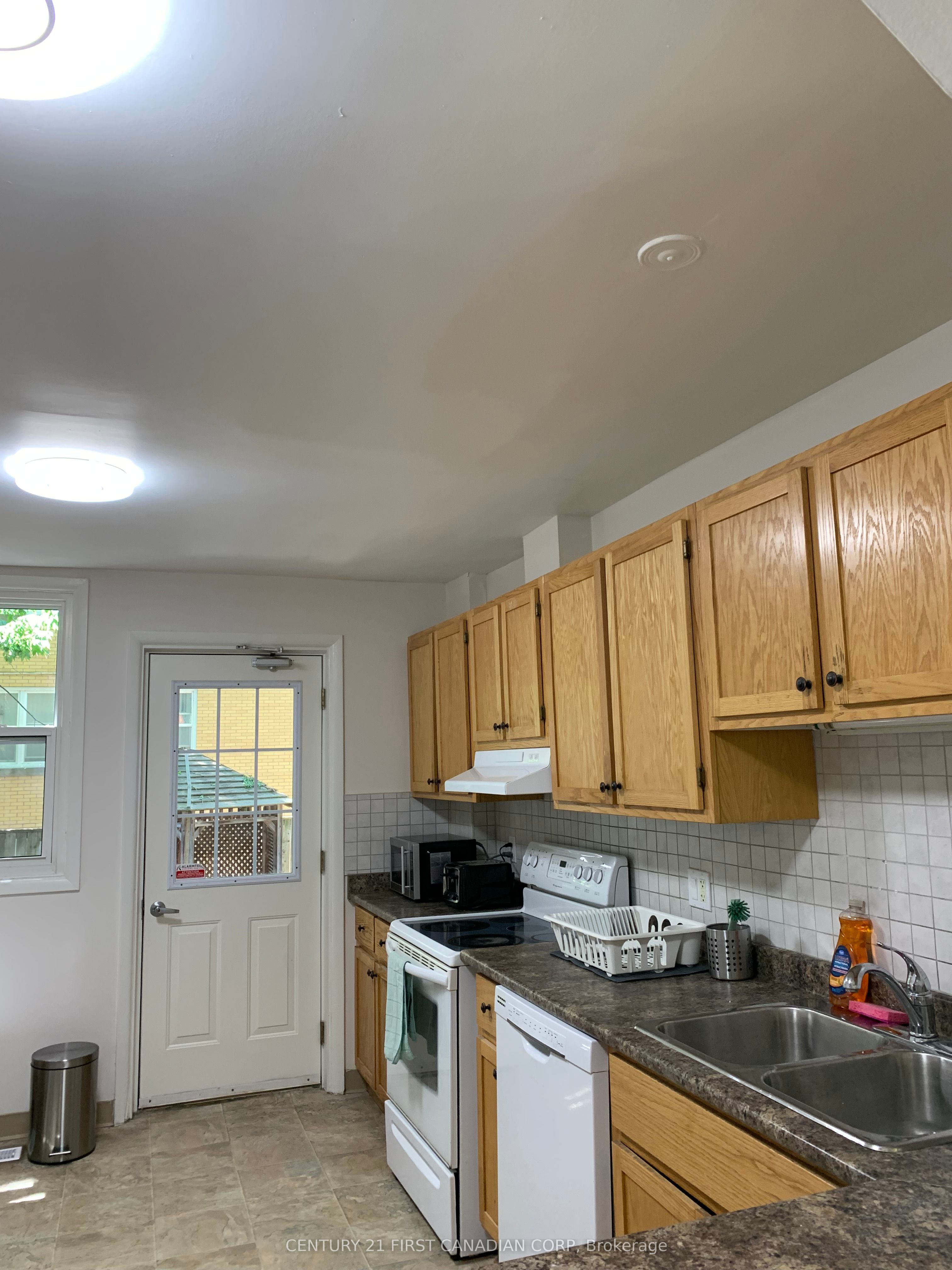 14 Craig Street Property Photo 4