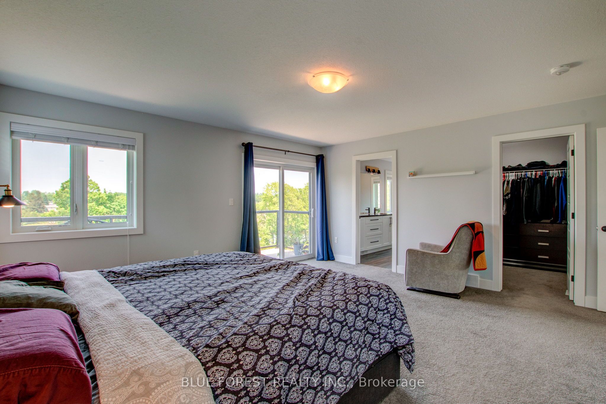 #2 - 2810 Sheffield Place Property Photo 25