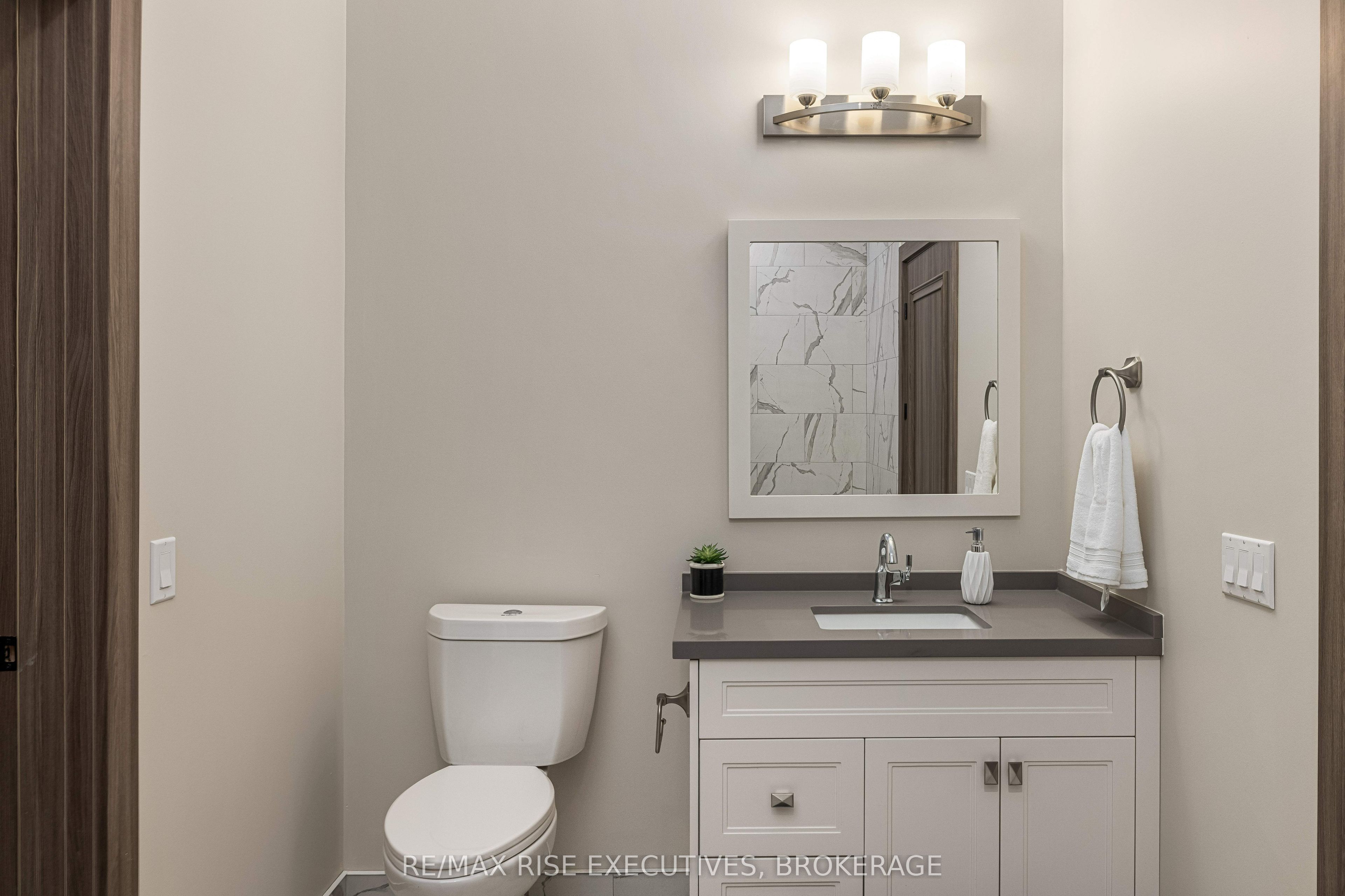 #312 - 820 Gardiners Road Property Photo 16