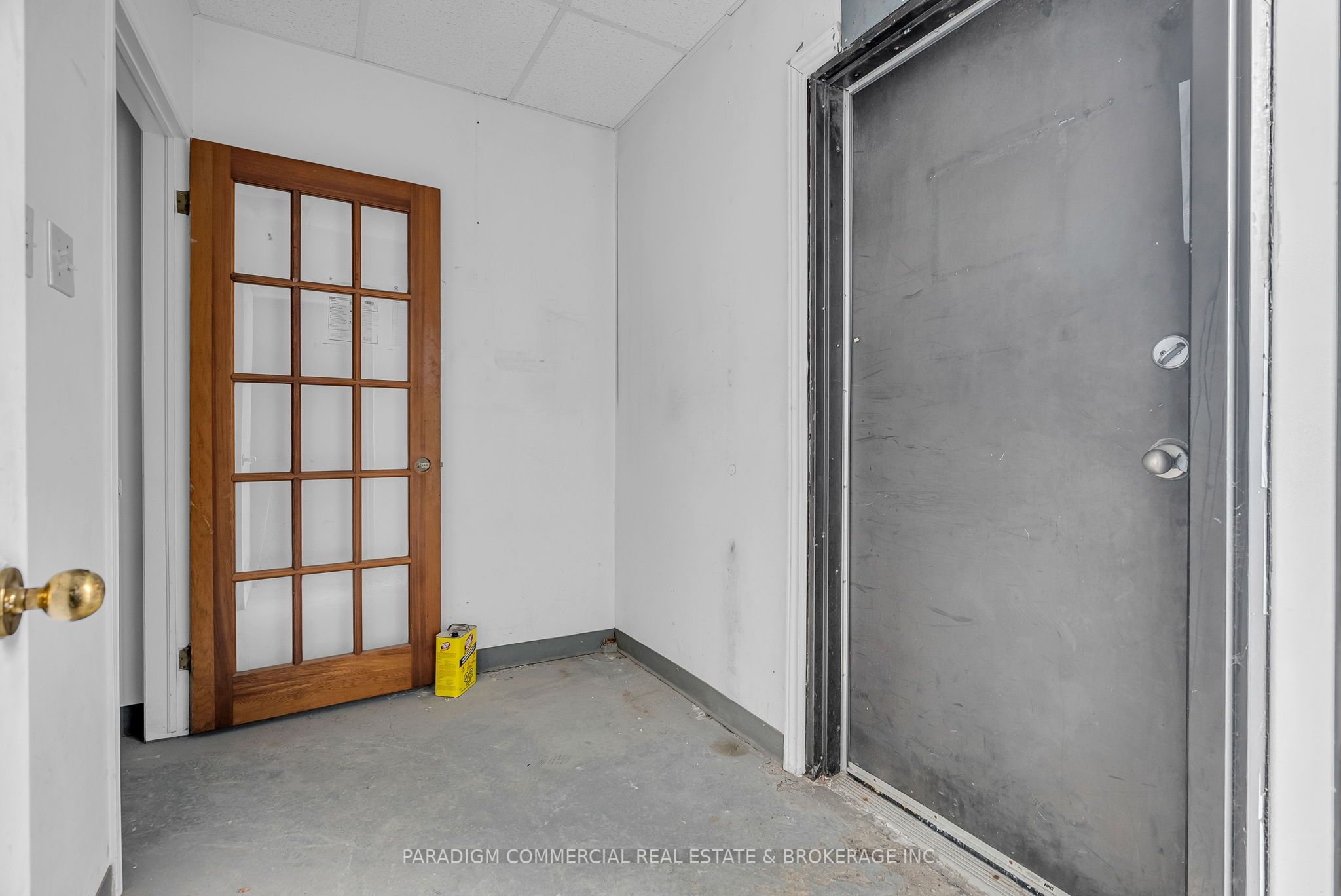 #13 Property Photo 11