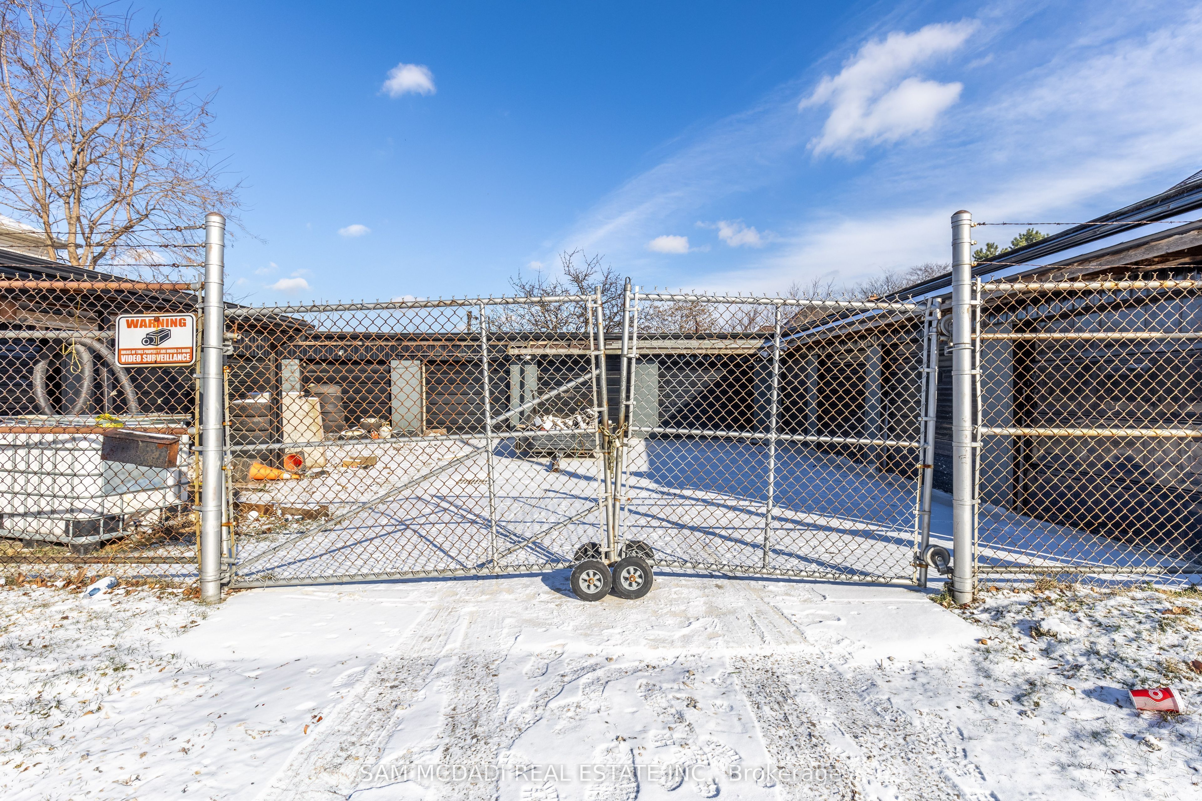 107 Robert Street Property Photo 8