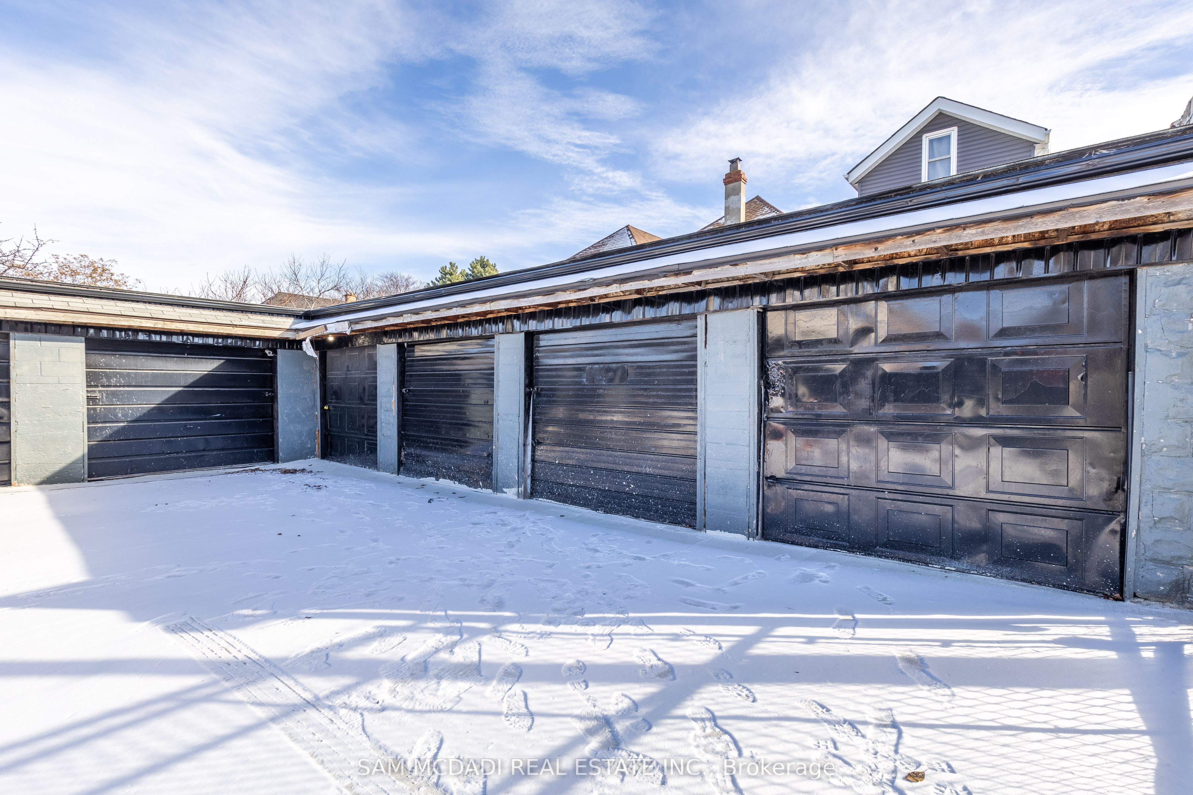 107 Robert Street Property Photo 10