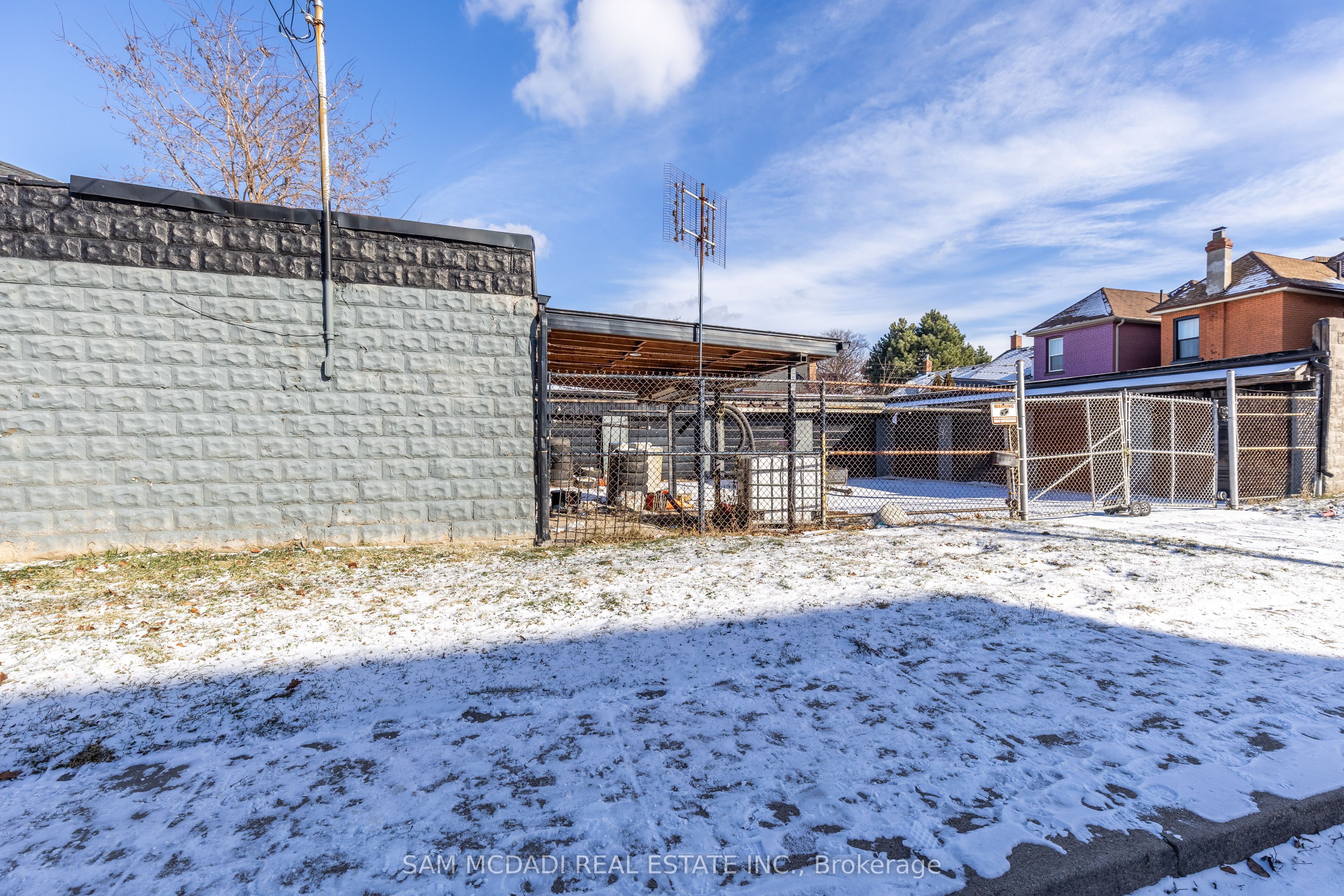 107 Robert Street Property Photo 16
