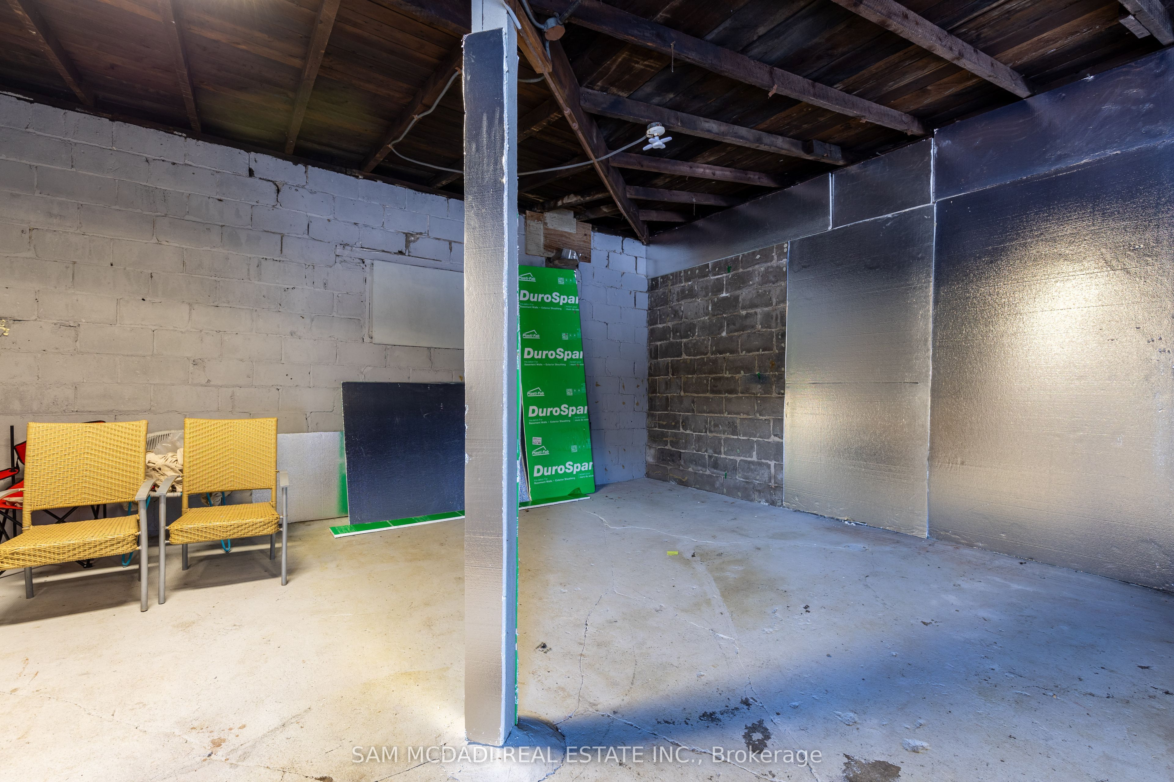 107 Robert Street Property Photo 22
