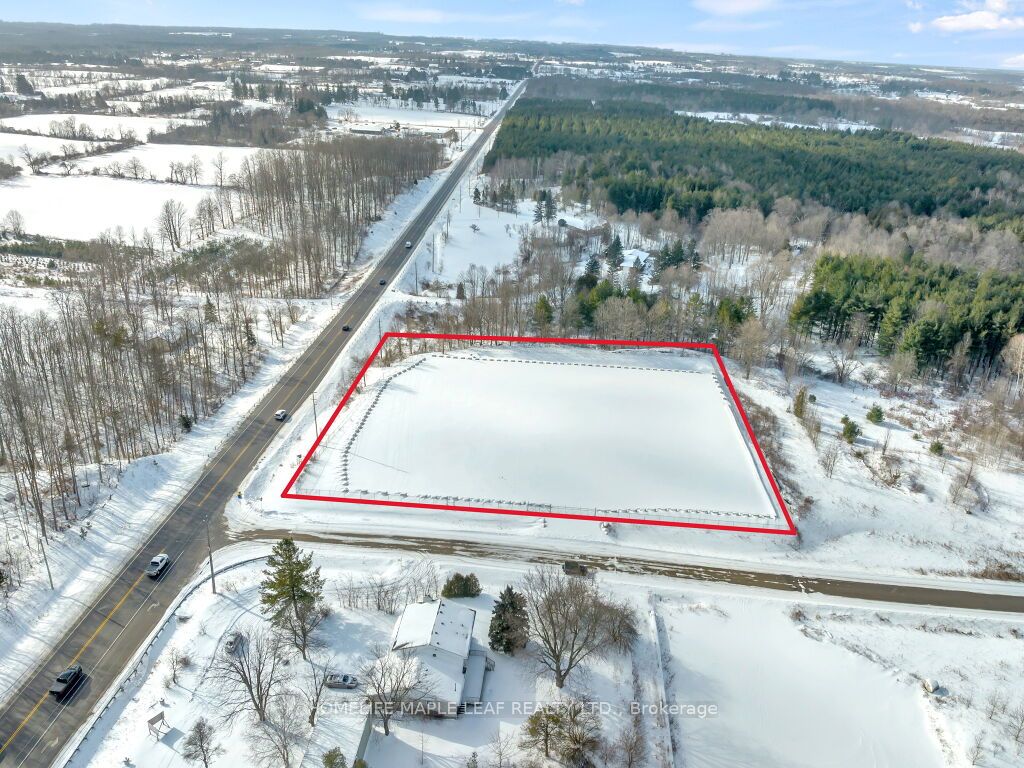 100 Fellows Road Property Photo 2