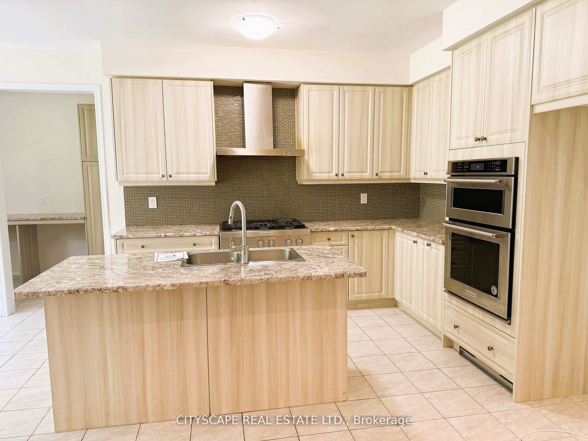 8659 Chickory Trail Property Photo 11