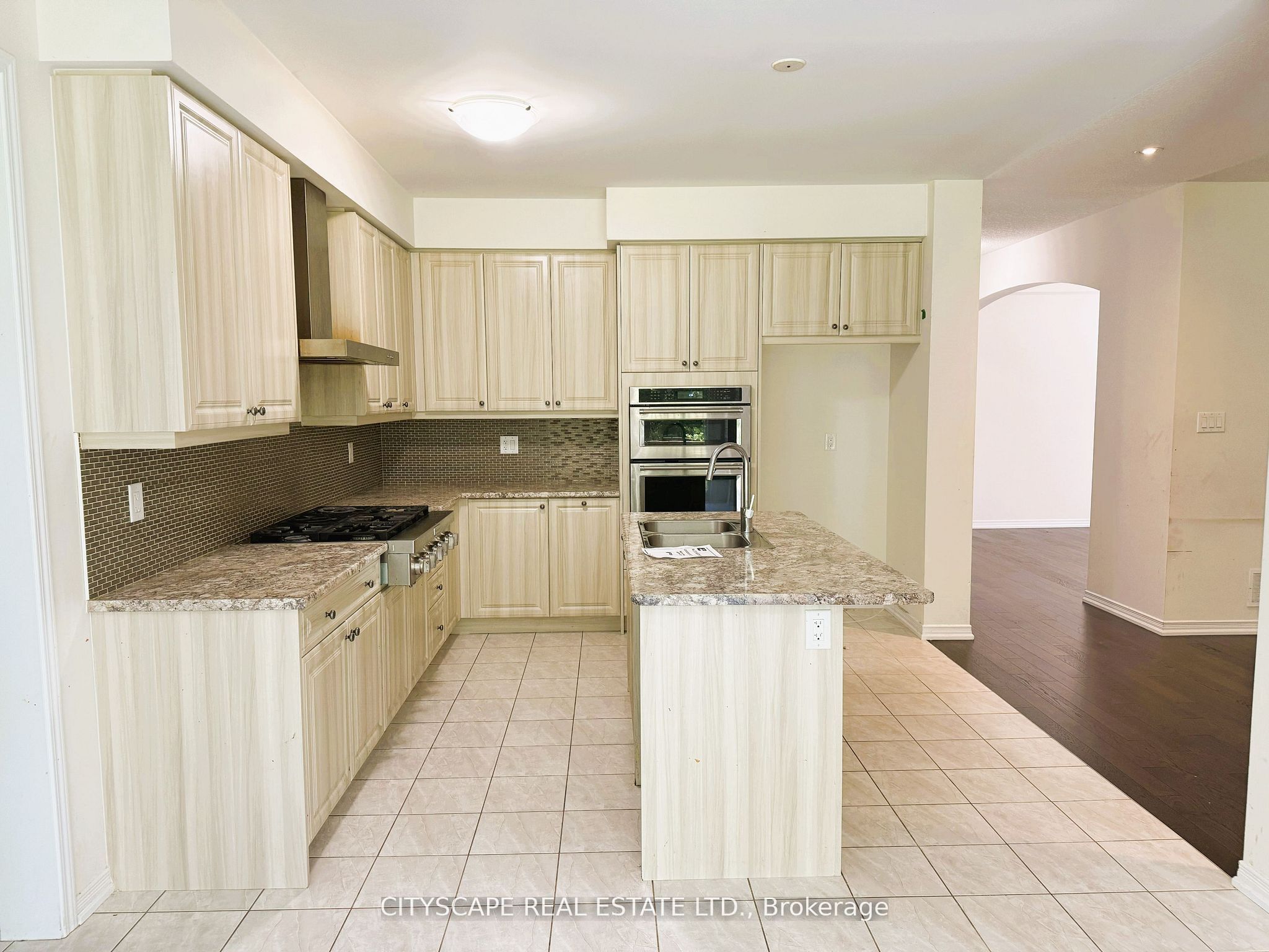 8659 Chickory Trail Property Photo 13
