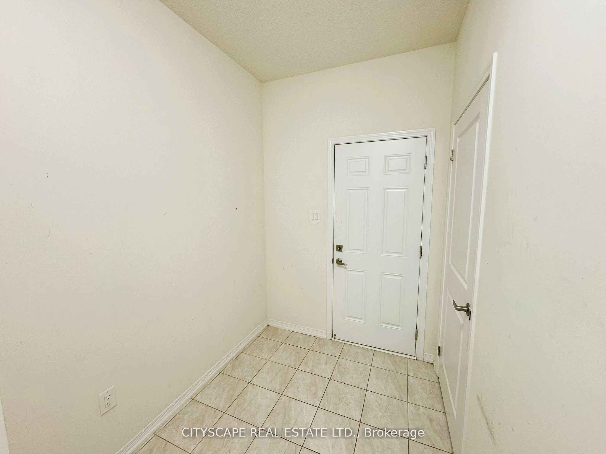 8659 Chickory Trail Property Photo 18