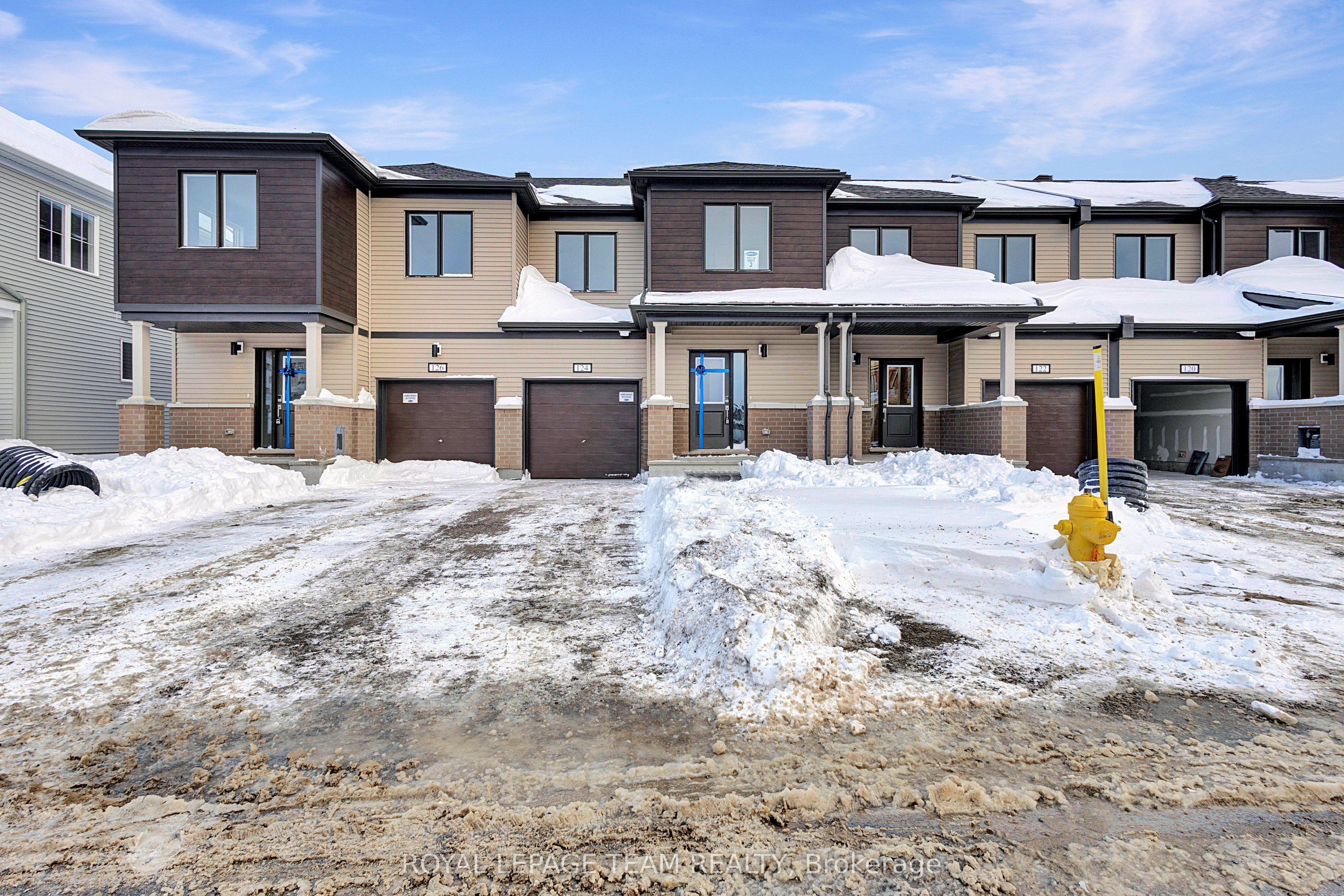 124 Robert Perry Street Property Photo