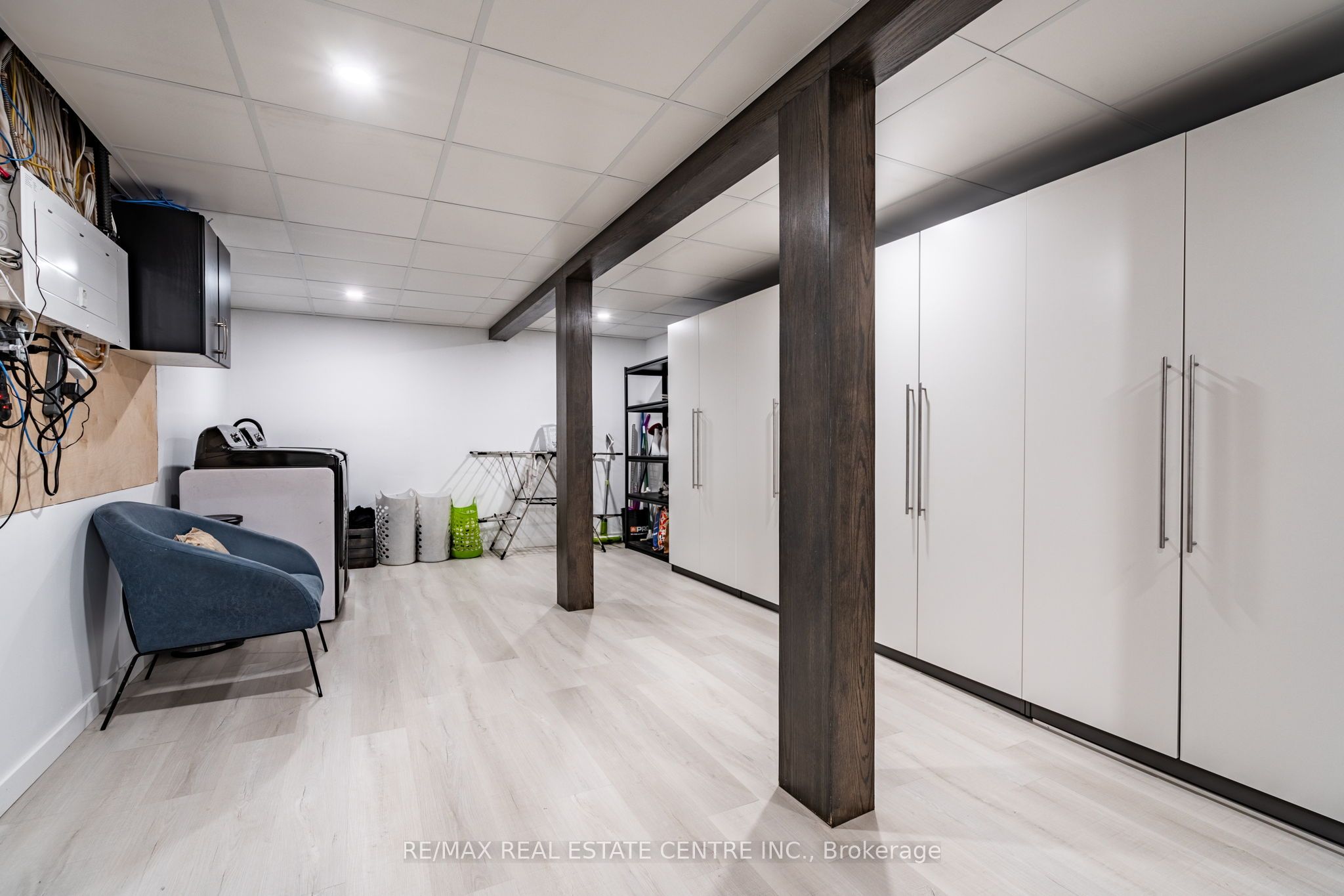4006 Queen St Property Photo 24