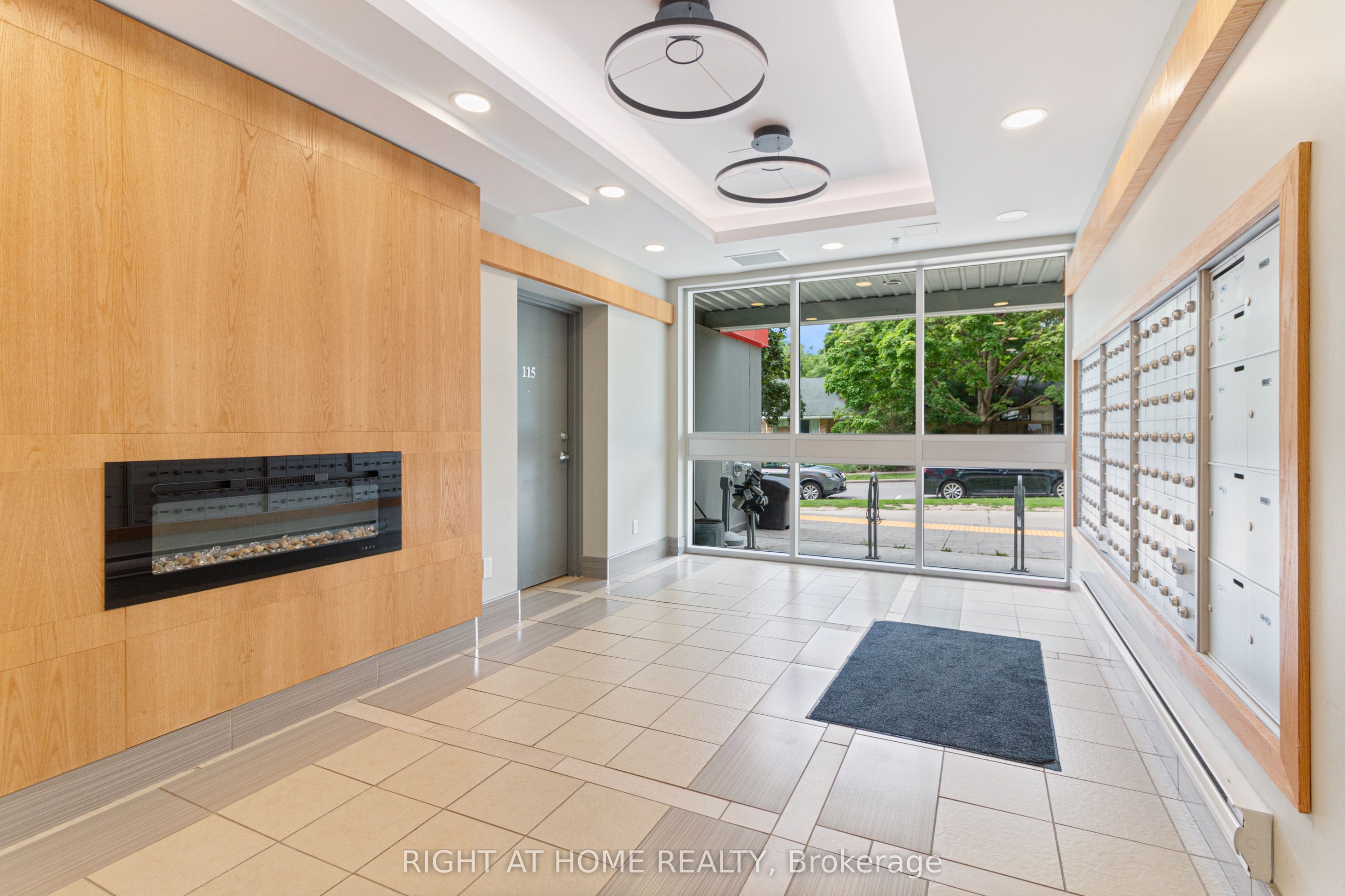 258 C Sunview St Property Photo 14