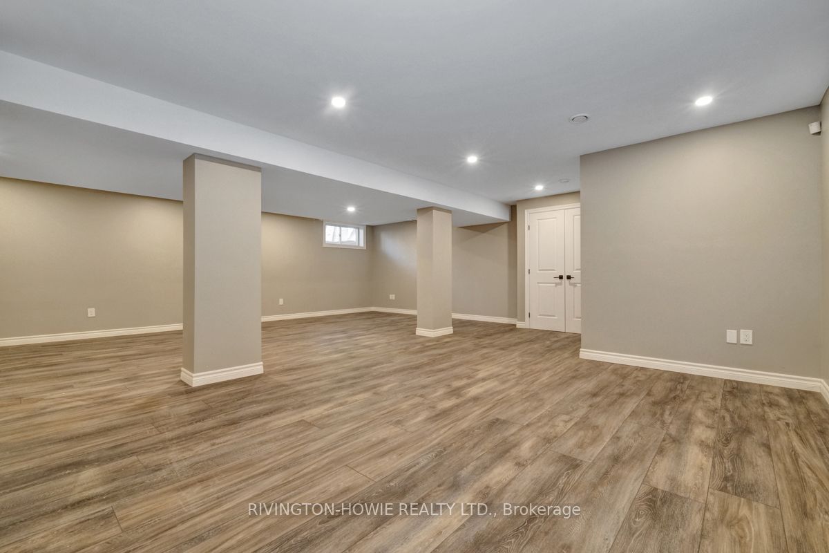 #2 - 3722 Carp Road Property Photo 27