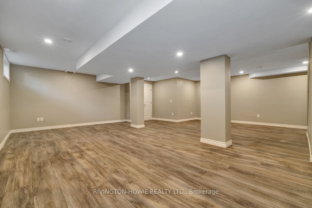 #2 - 3722 Carp Road Property Photo 30