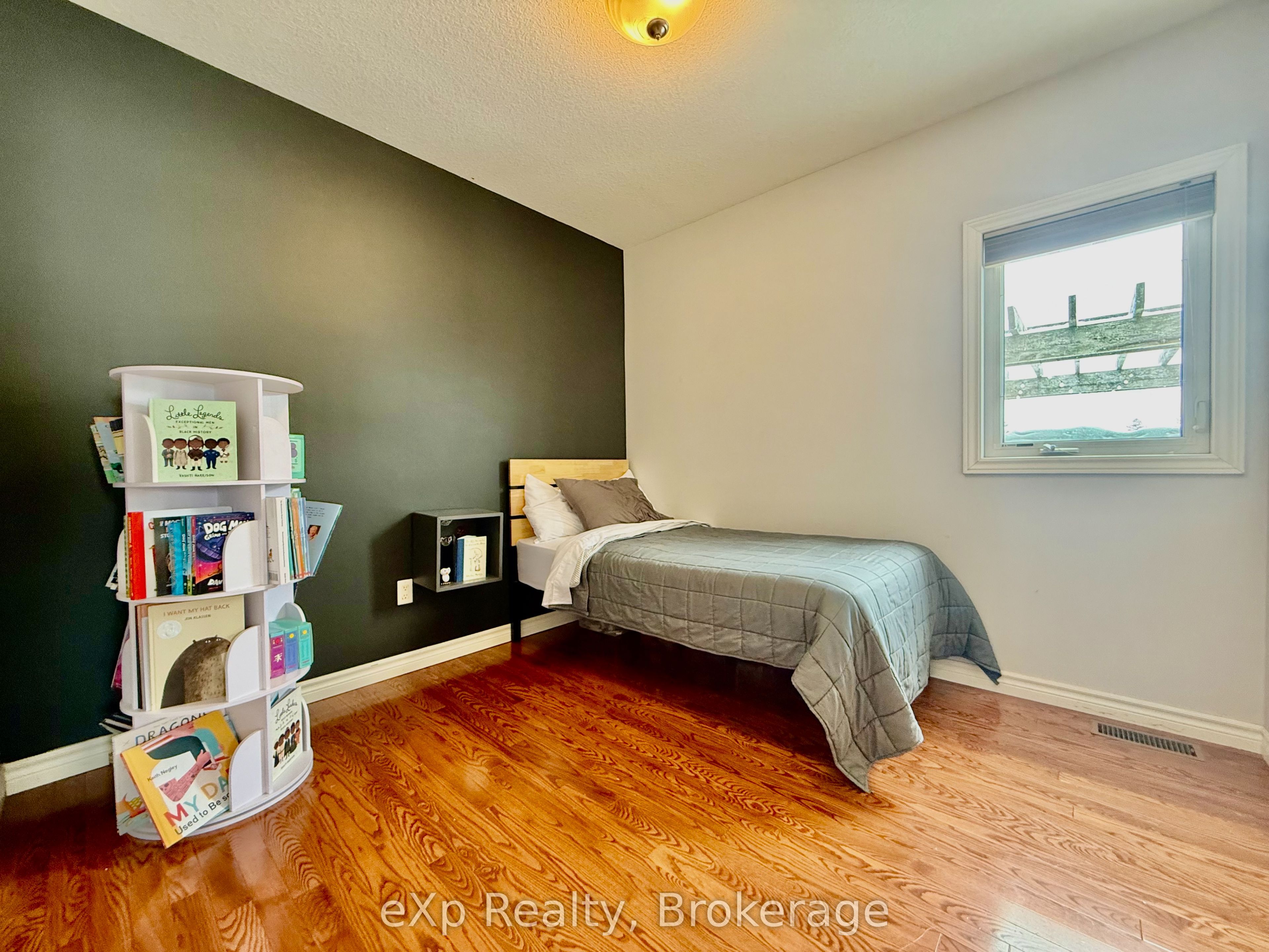34 Mitchell Street Property Photo 11