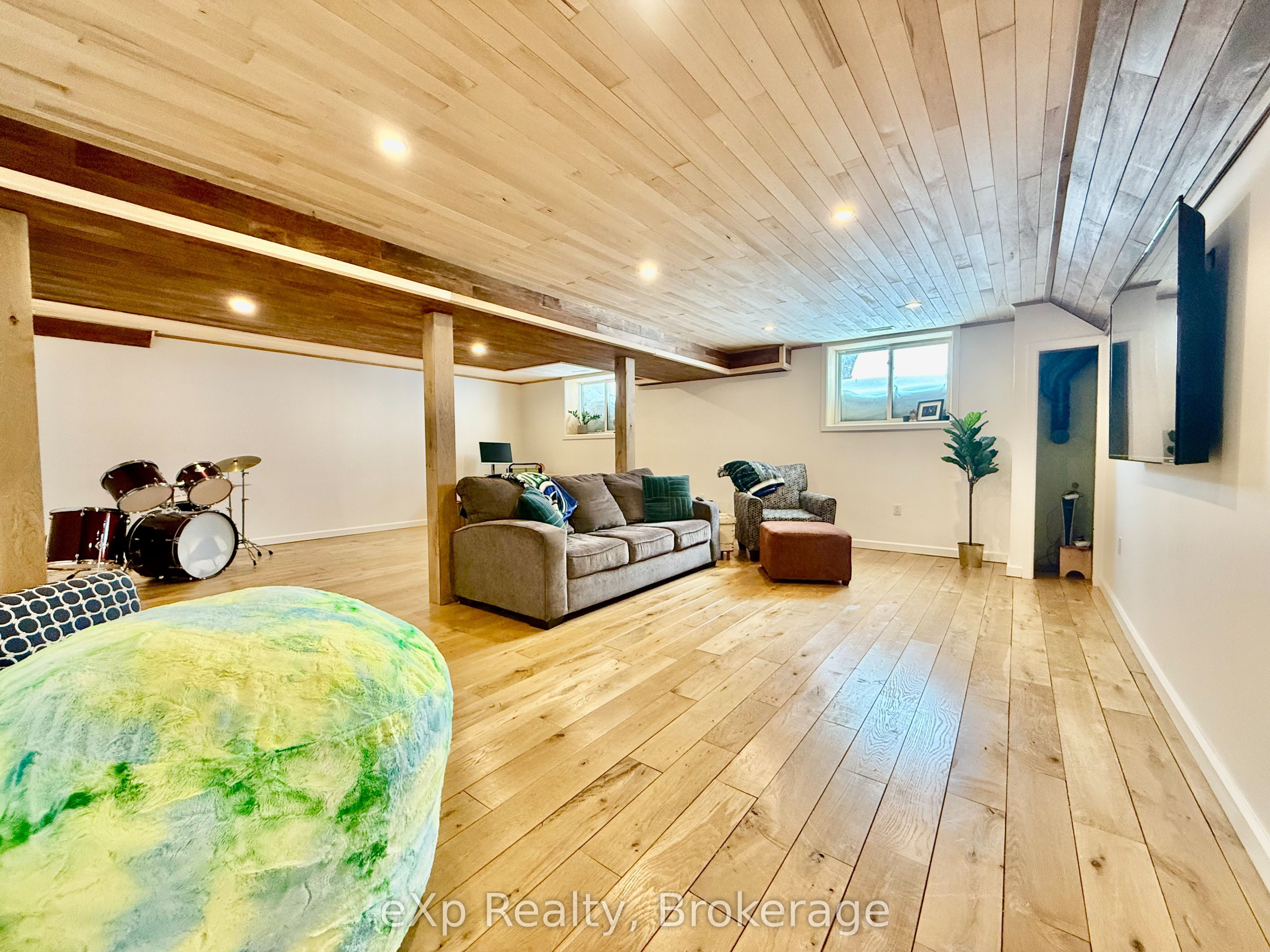 34 Mitchell Street Property Photo 12
