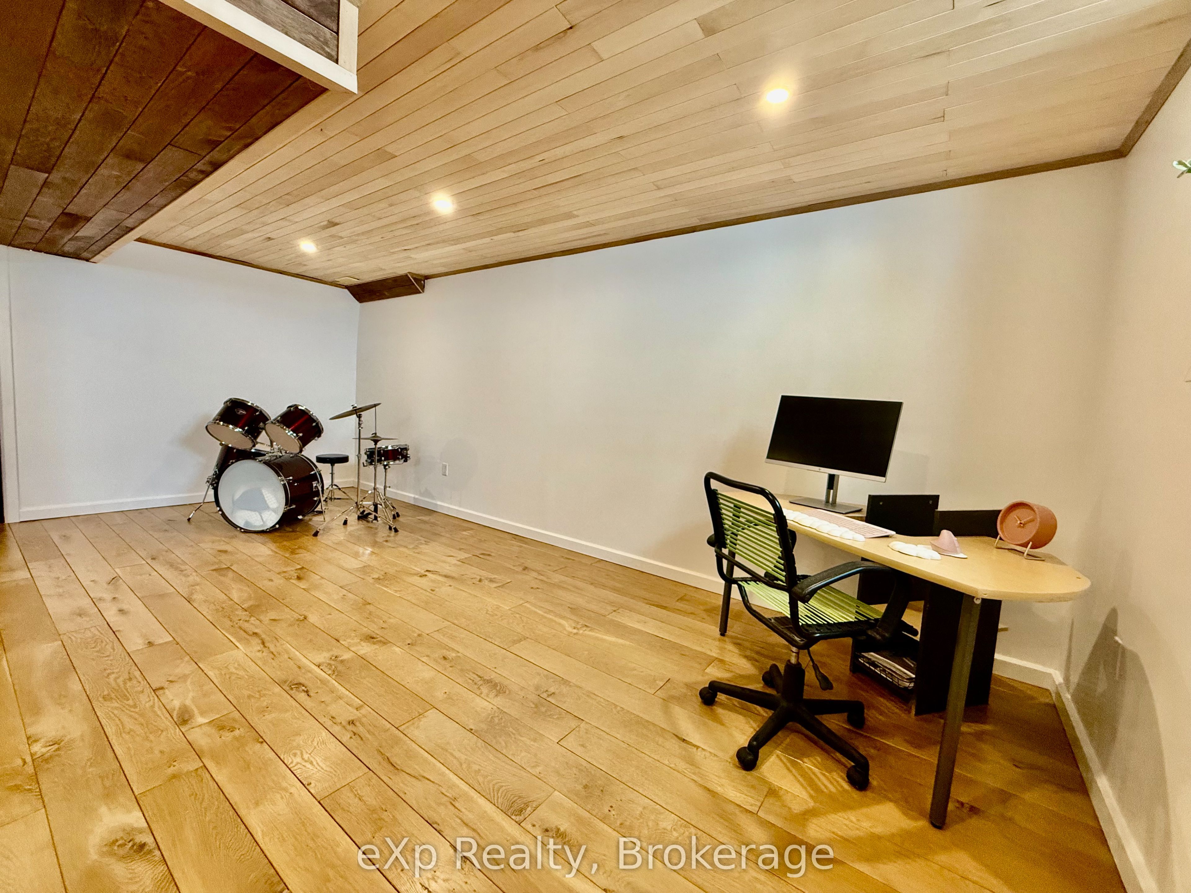 34 Mitchell Street Property Photo 14