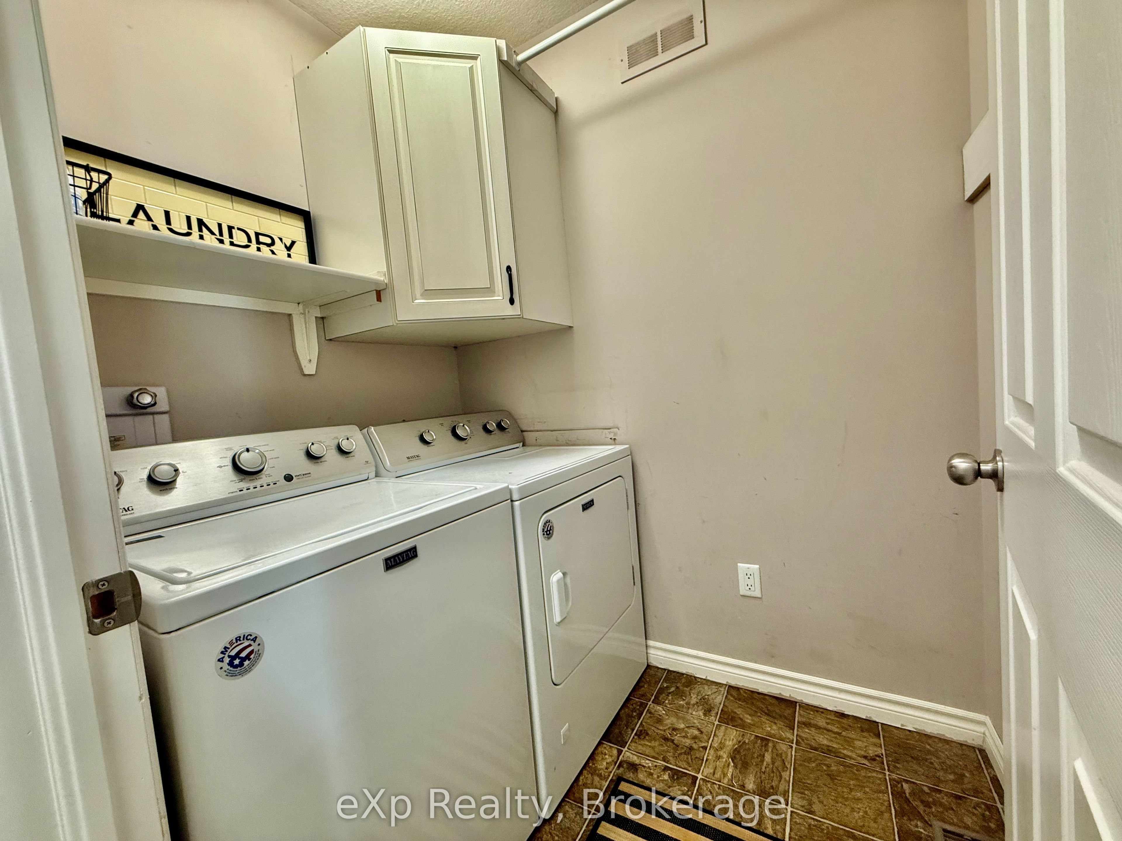 34 Mitchell Street Property Photo 17
