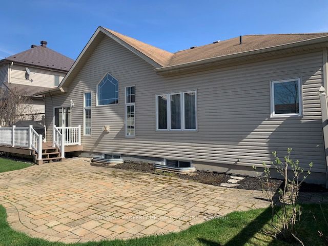 36 De La Rive Drive Property Photo 37