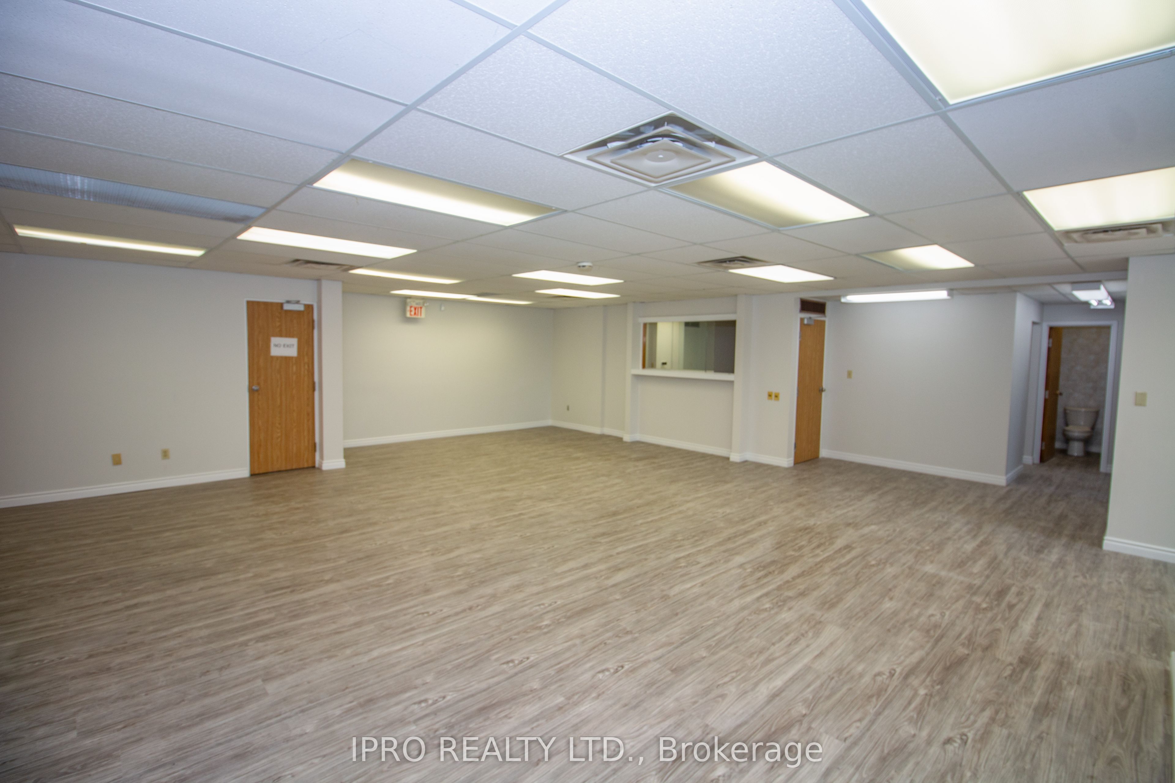 #200 - 662 Concession Street Property Photo 12