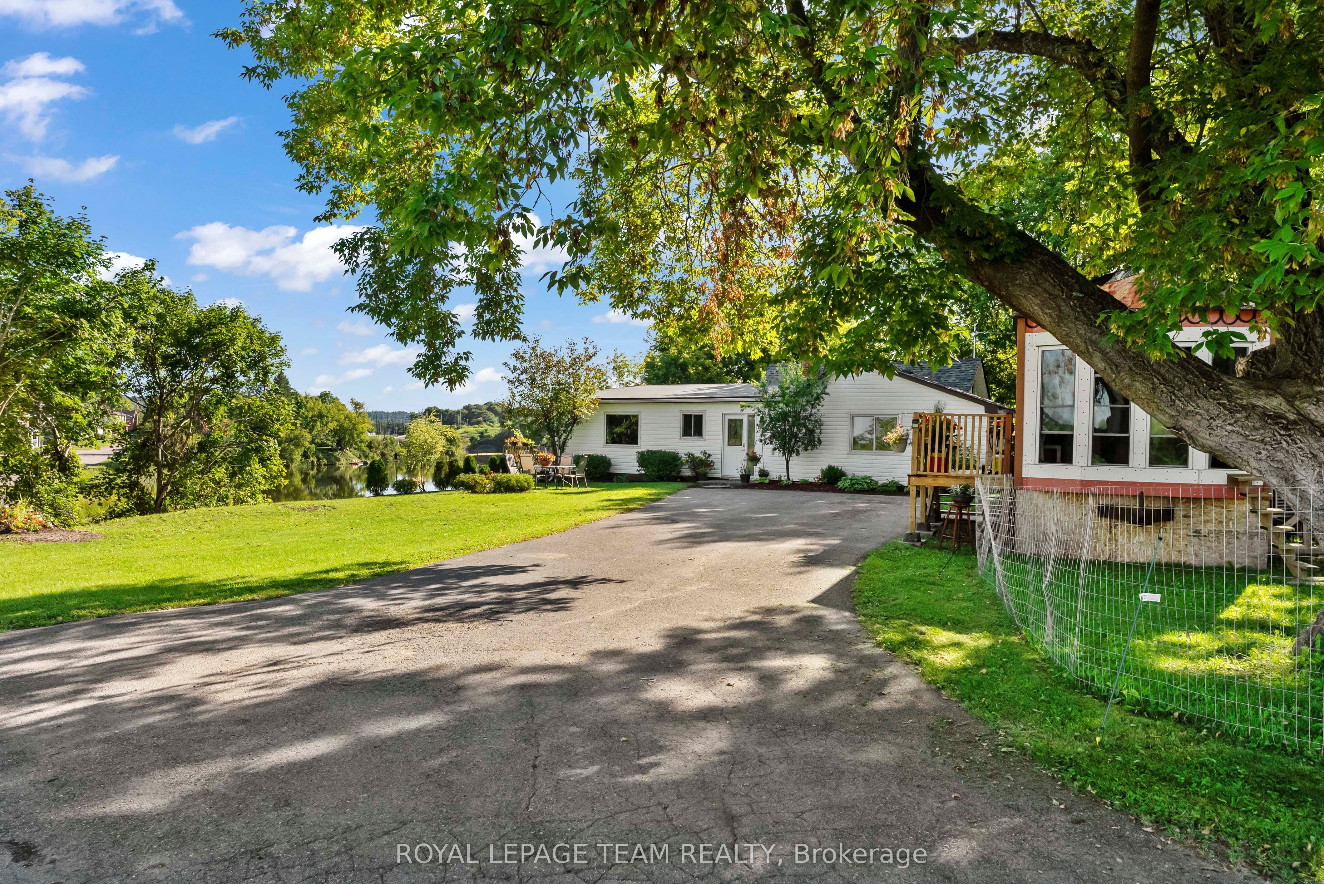 215 June Street Property Photo 23