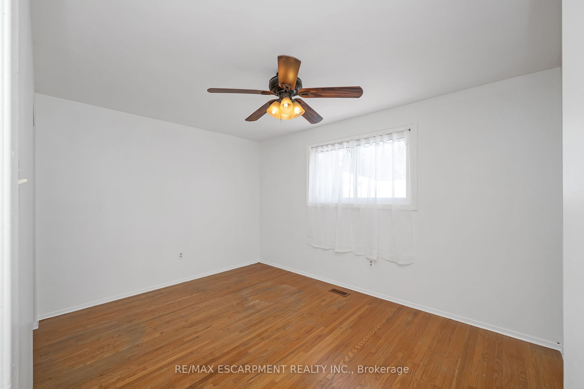 105 Lavina Crescent Property Photo 15