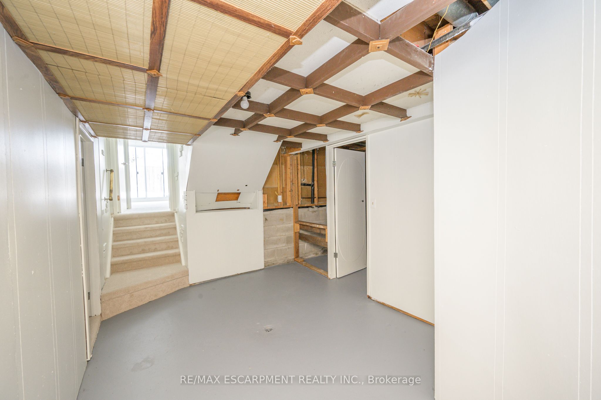 105 Lavina Crescent Property Photo 29