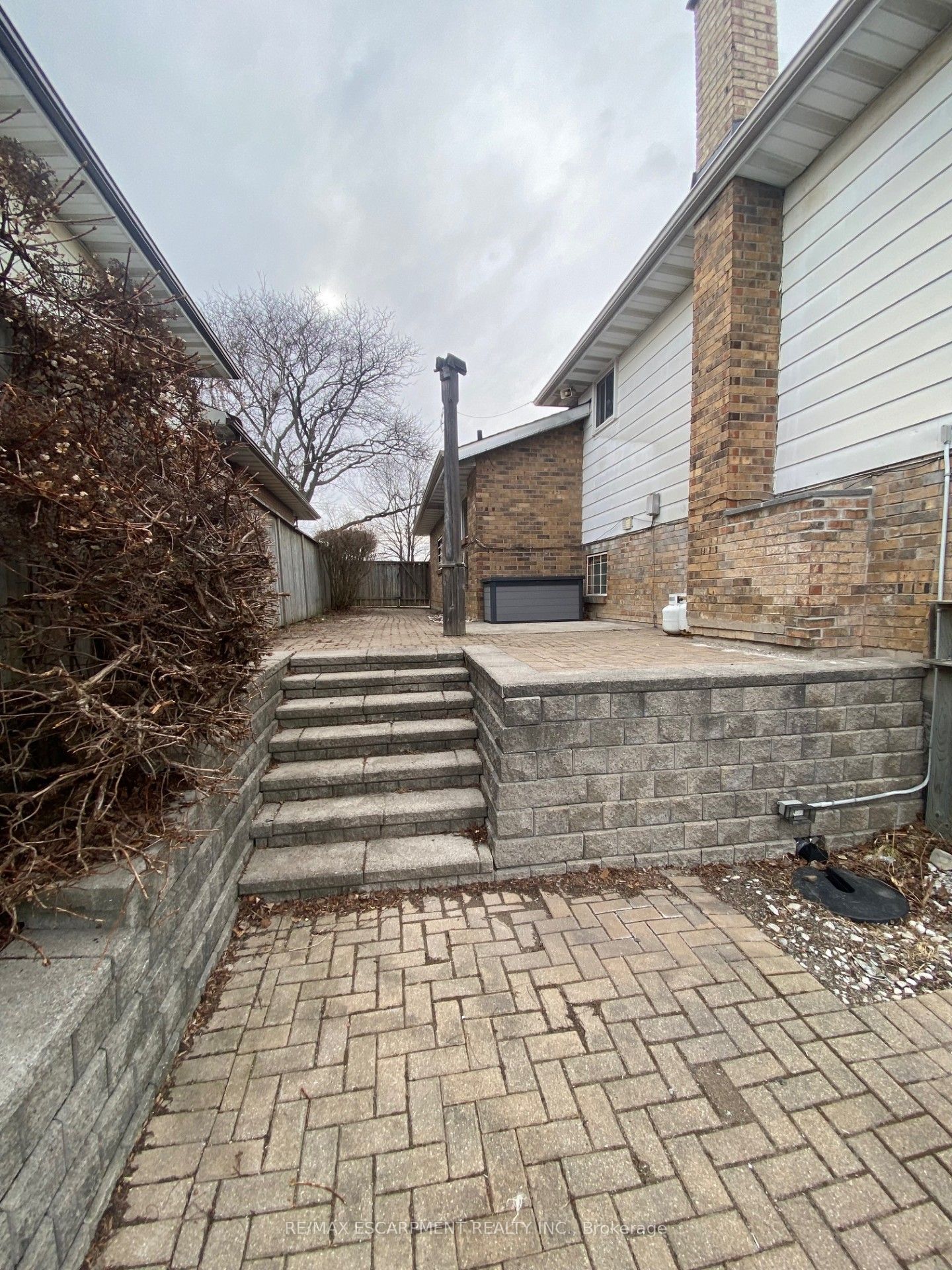 105 Lavina Crescent Property Photo 32