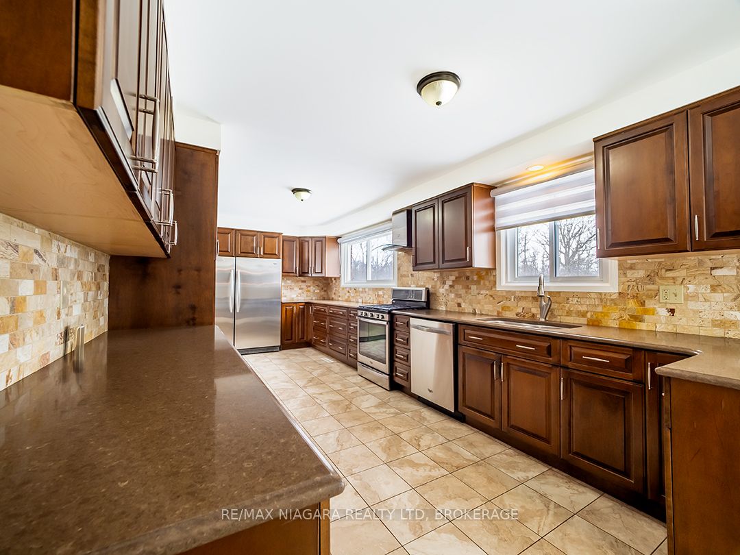 3331 Brookfield Road Property Photo 9