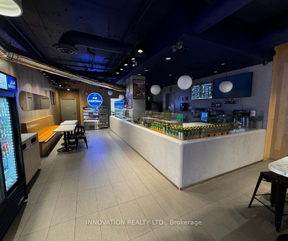 #unit 4 - 305 Rideau Street Property Photo 3