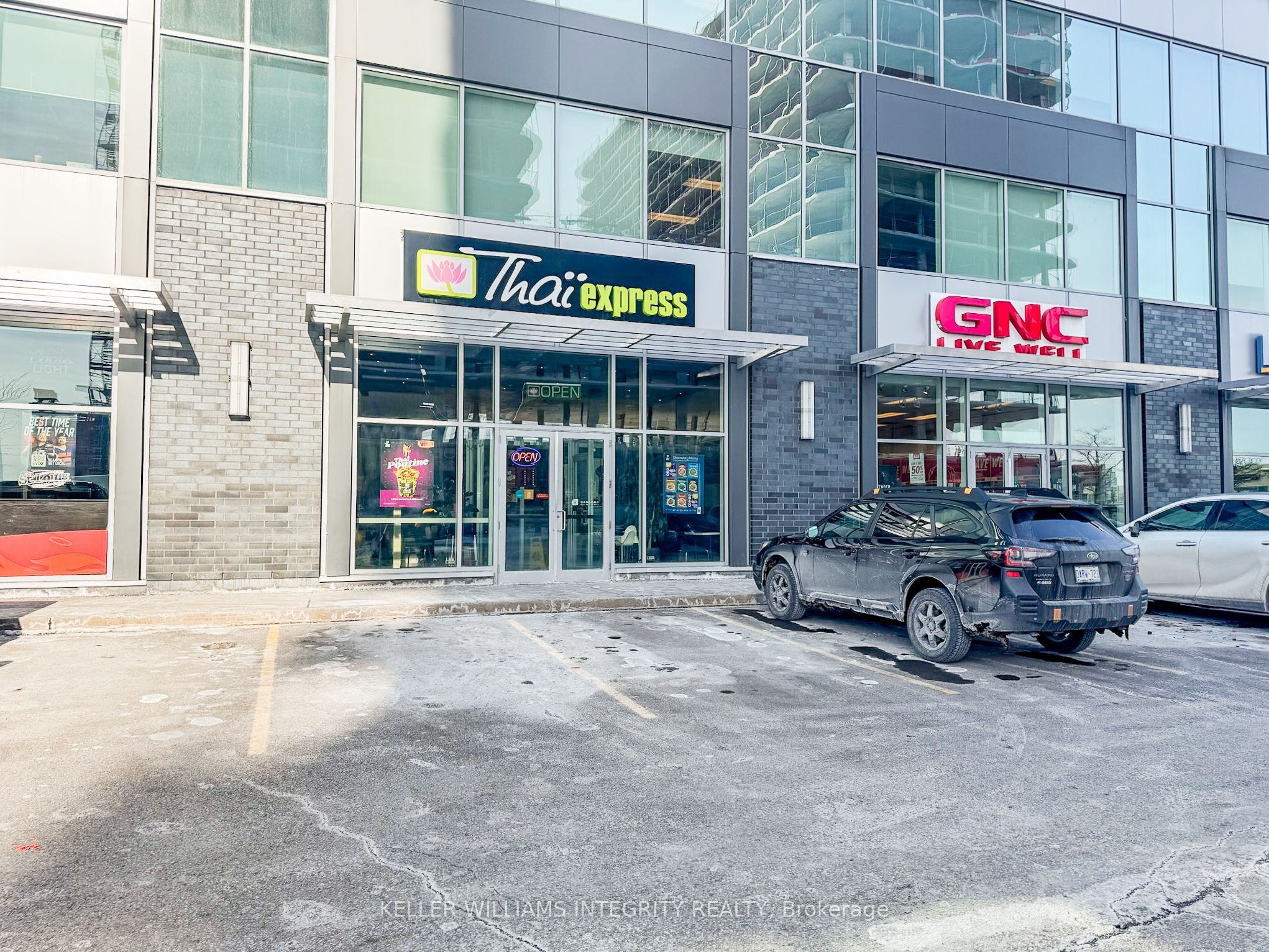 #102 - 1331 Clyde Avenue Property Photo 2