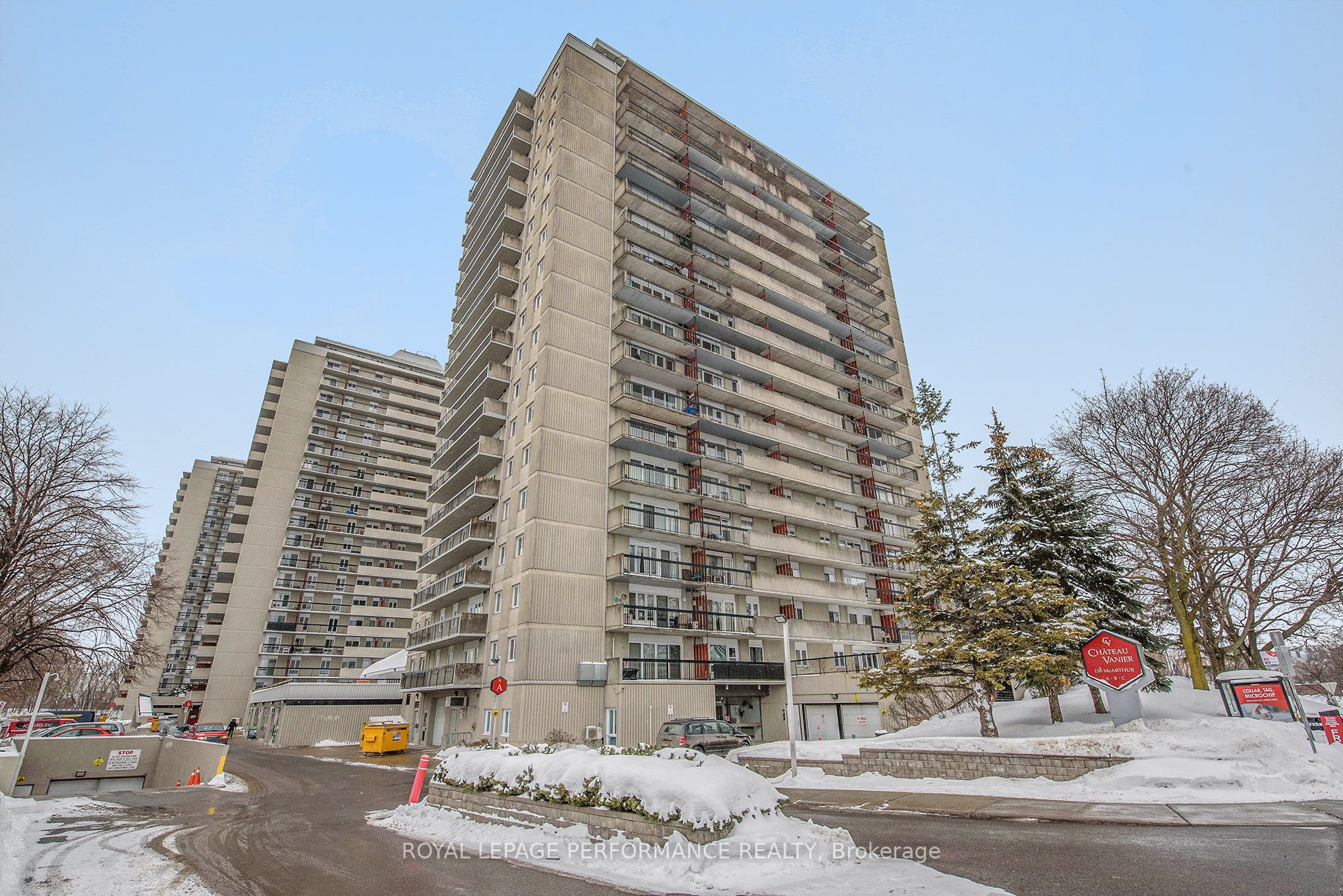 158 Mcarthur Ave Property Photo