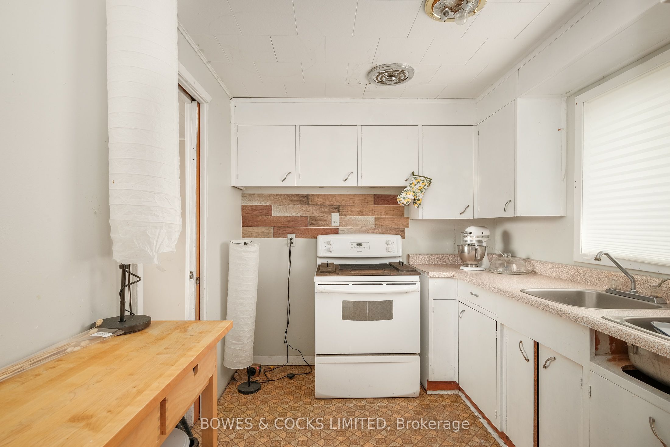 3825 Ganaraska Road Property Photo 7