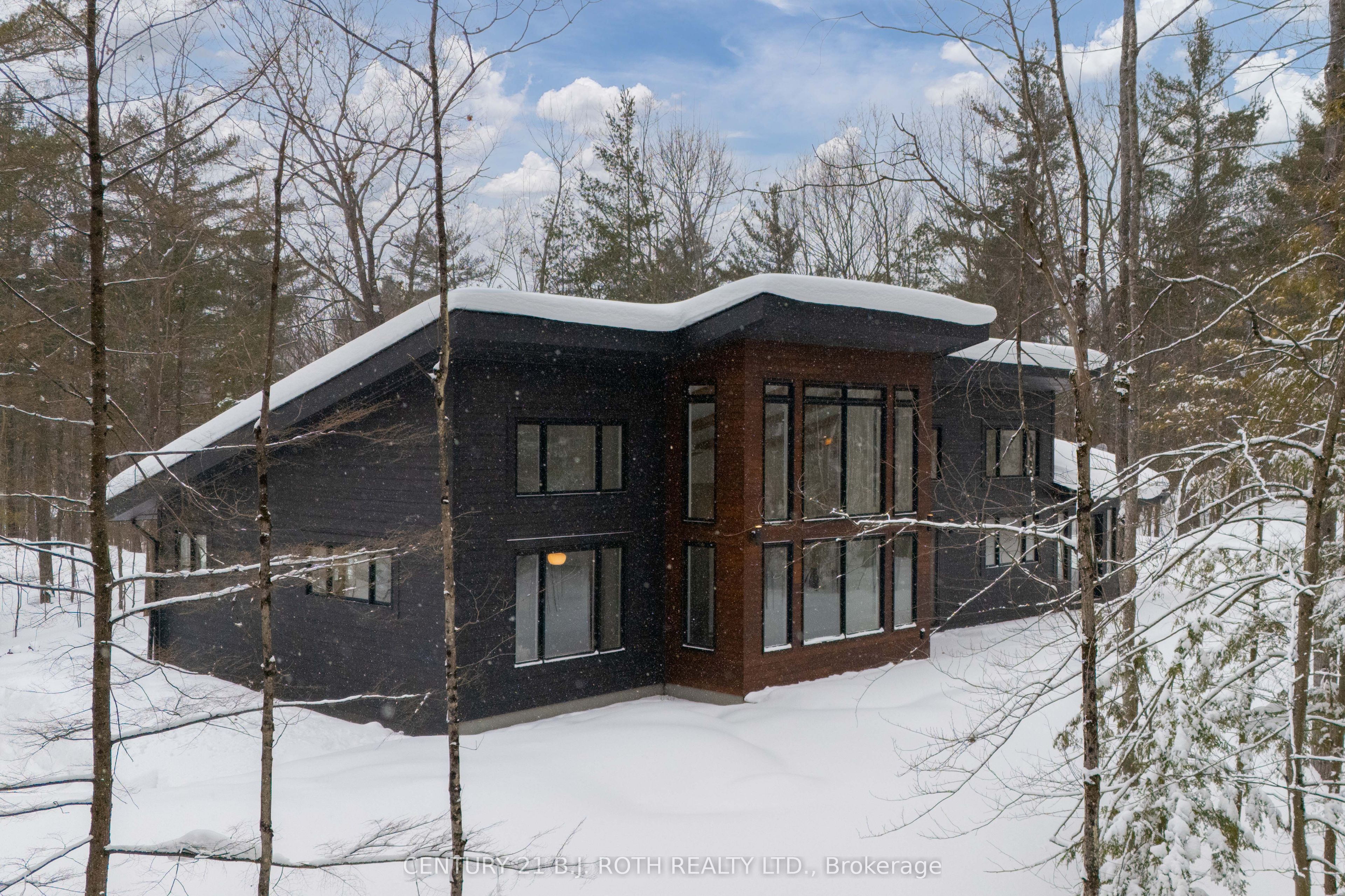 1532 Southwood Road Property Photo 1