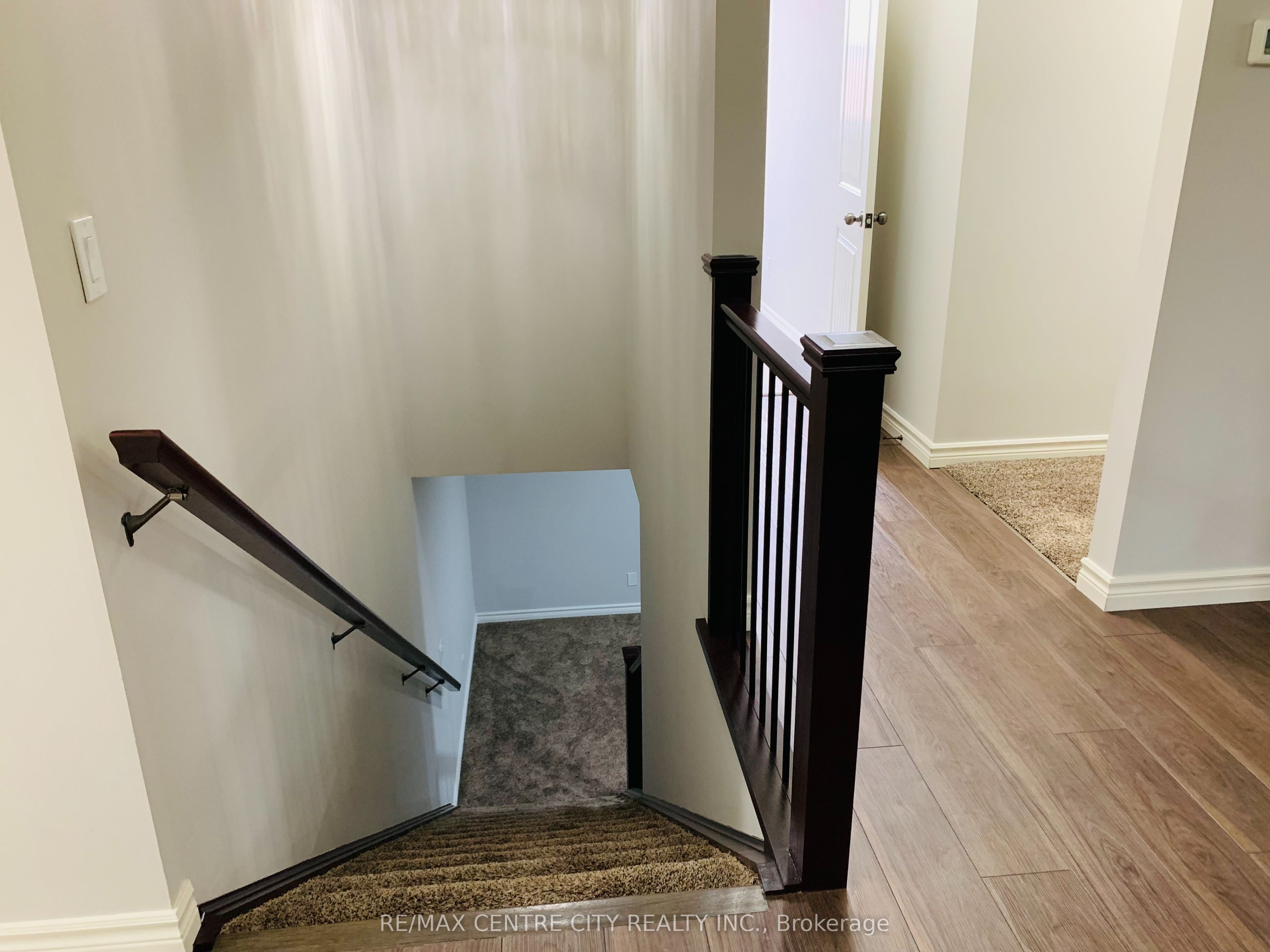 520 Fairground Road Property Photo 33