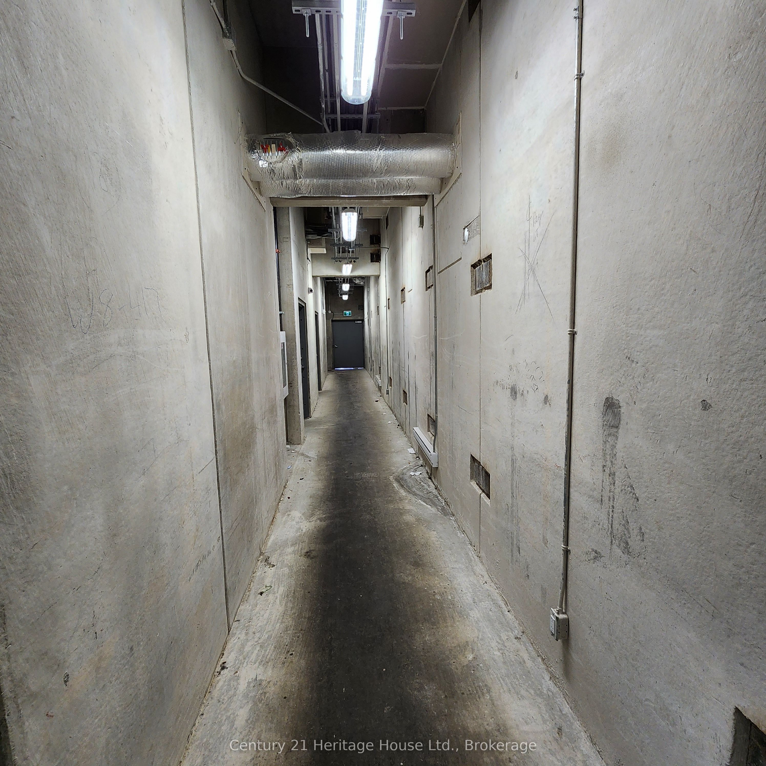 #913 - 130 Columbia Street Property Photo 13