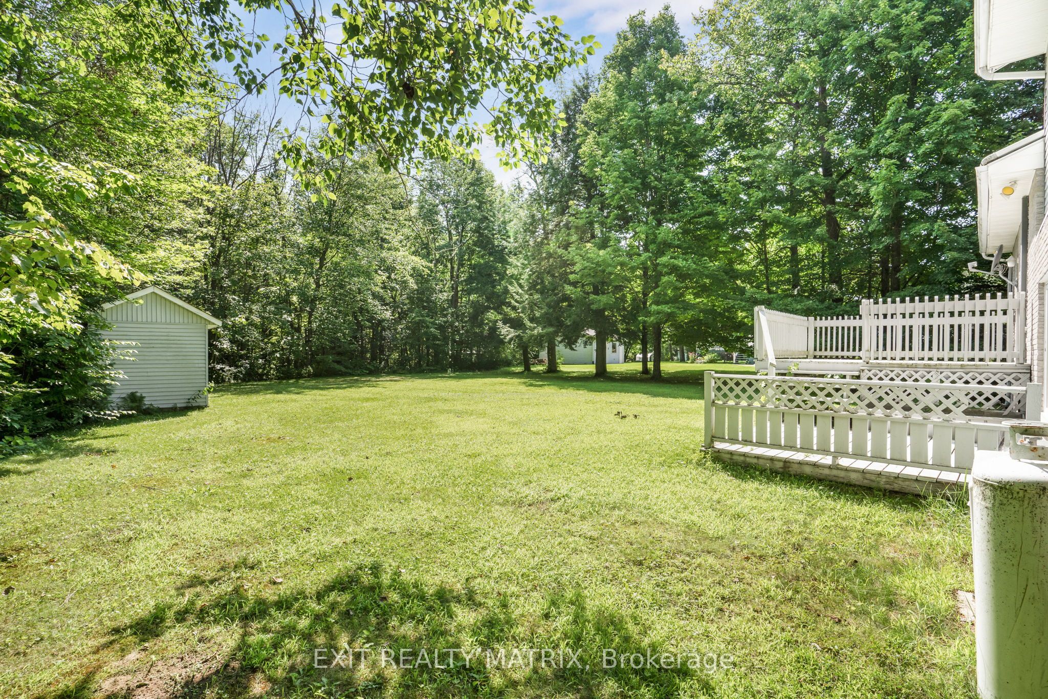 2836 Front Road Property Photo 6