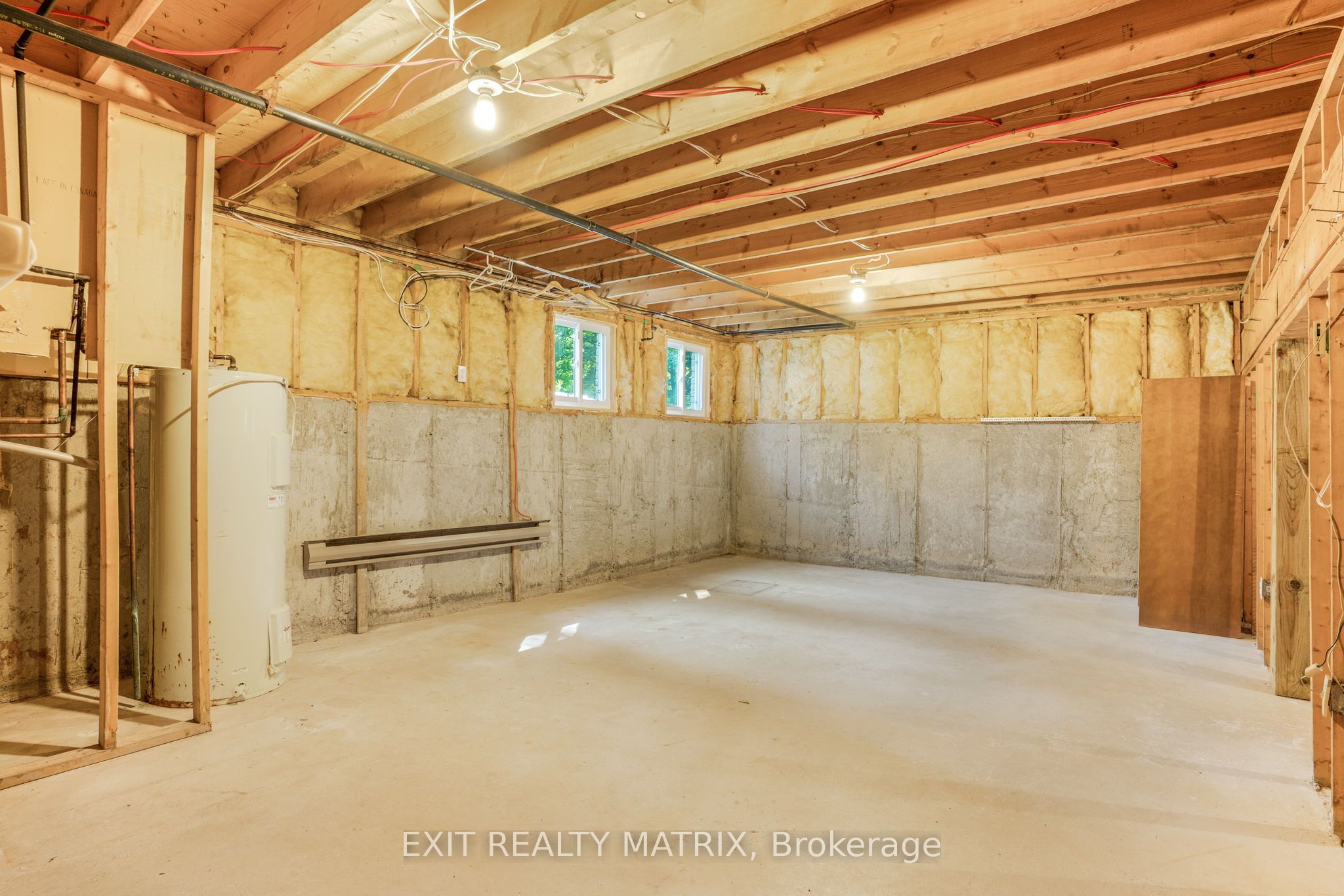 2836 Front Road Property Photo 28