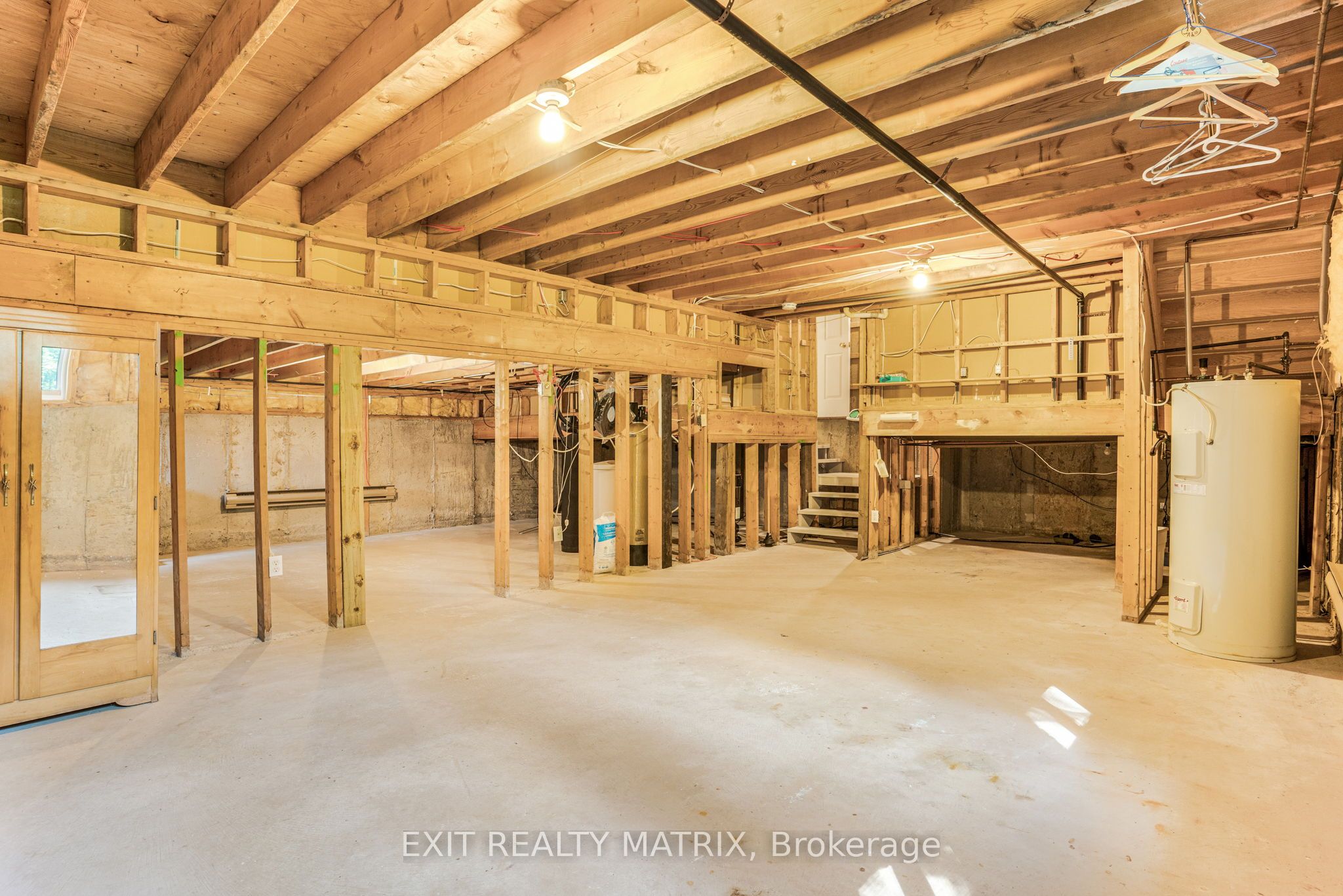 2836 Front Road Property Photo 29