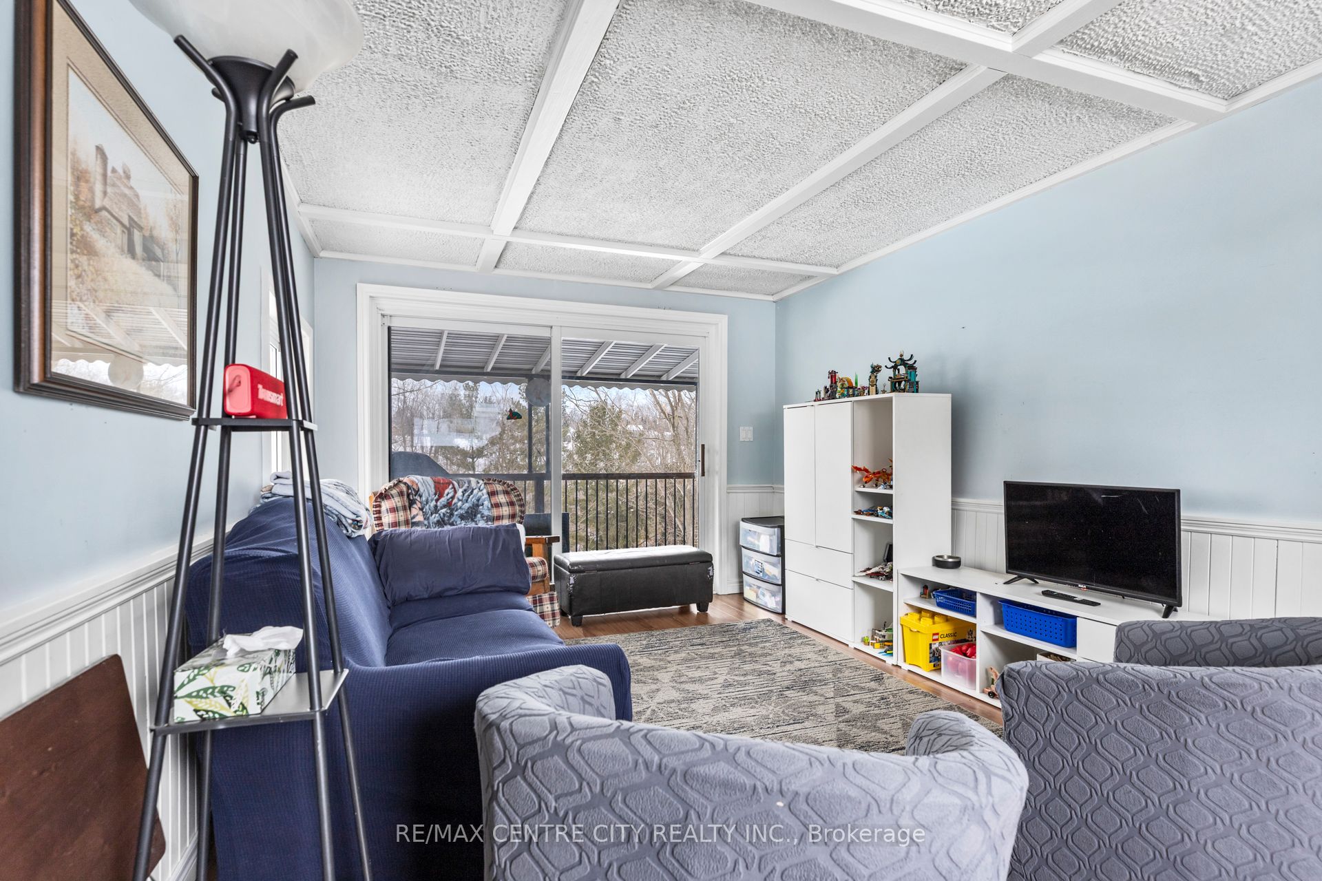 8 Woodland Road Property Photo 9